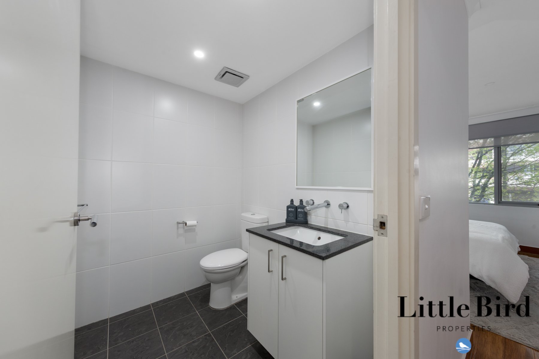 16_77 Northbourne Ave Turner_18.jpg