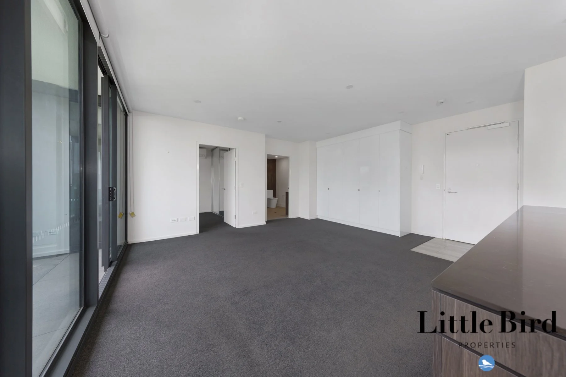 33_2 Henshall Way Macquarie_6.jpg