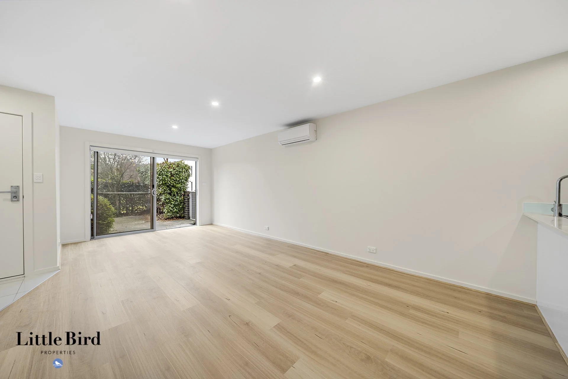 O'Connor 2-3 Bagot Street_12.jpg