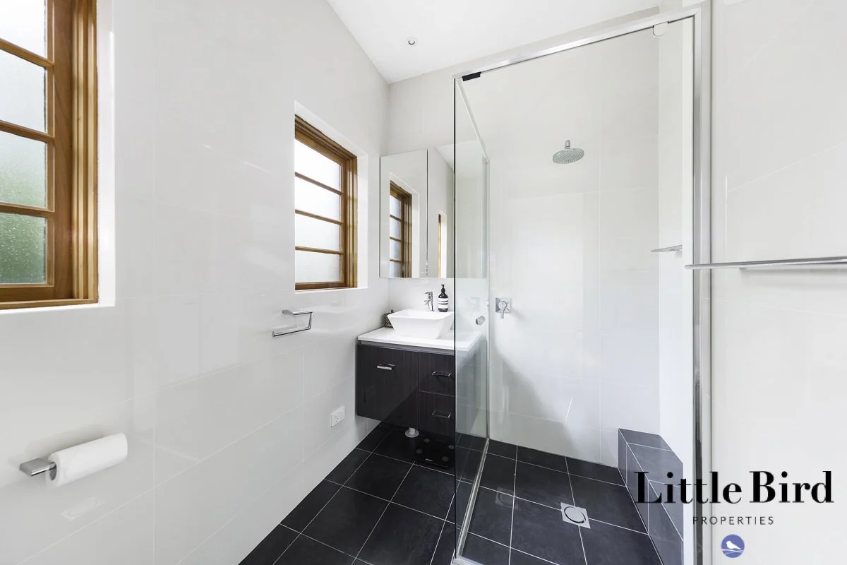 19 Mckinley st Narrabundah_26.jpg