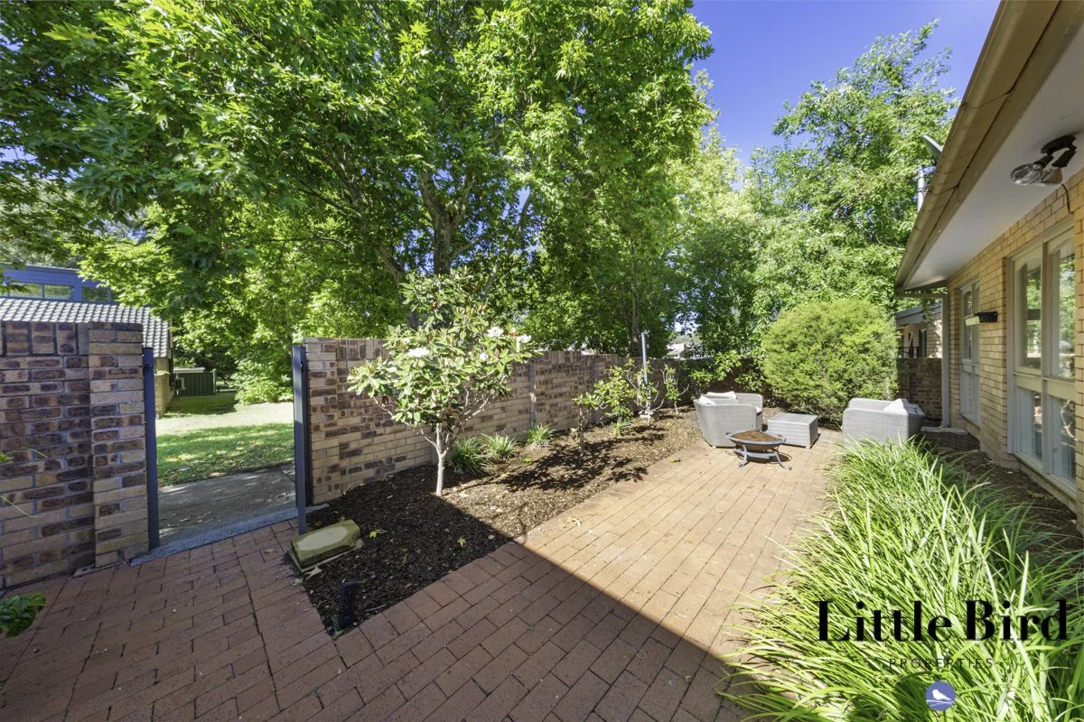 8 Boothby Place Garran