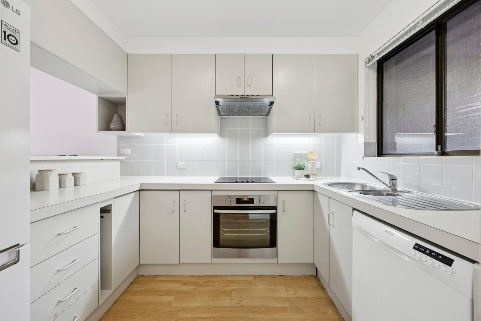 112/10 Currie Cres Kingston