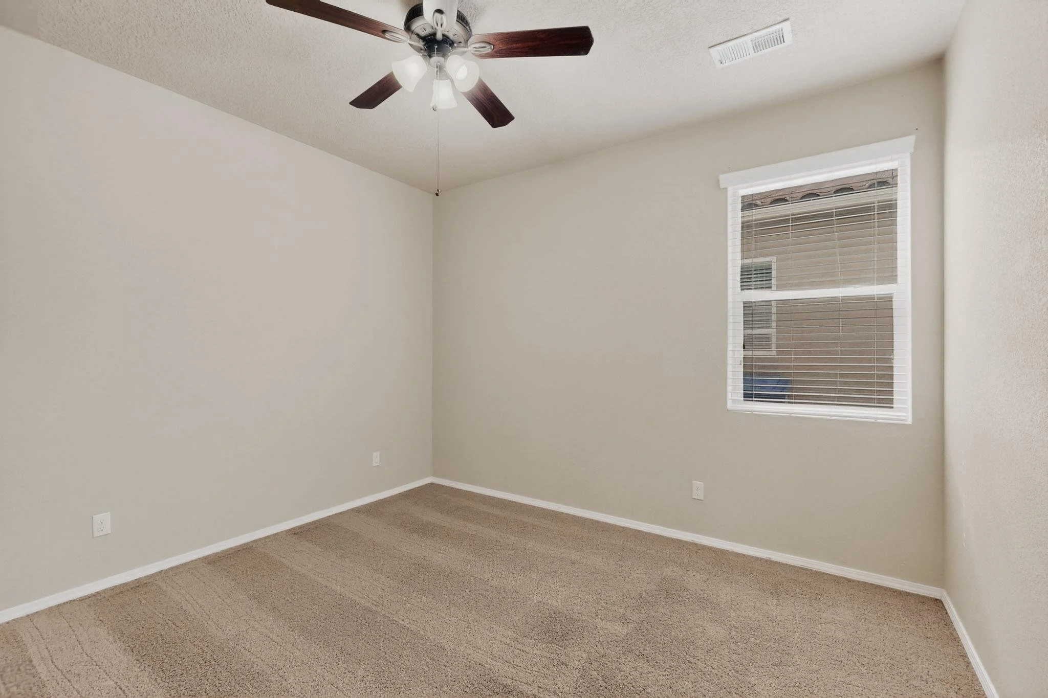 41-3D-Casas-7012-Tempe-Ave-NW-04072026_092407.jpg