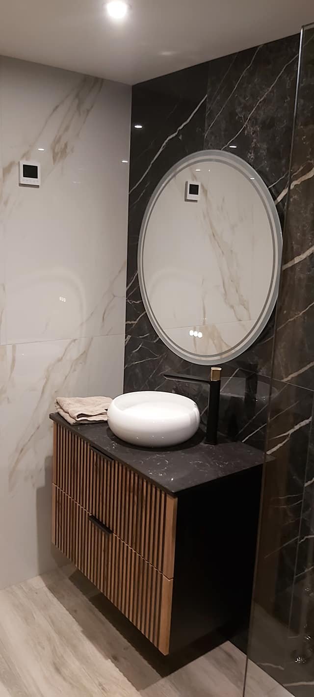 bath2.jpg