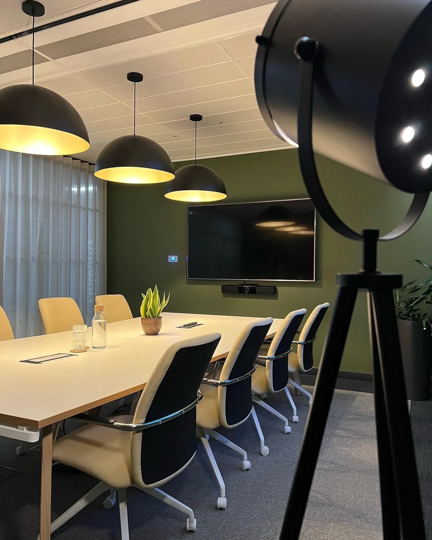 Commercial Interior Design Meeting Room Design