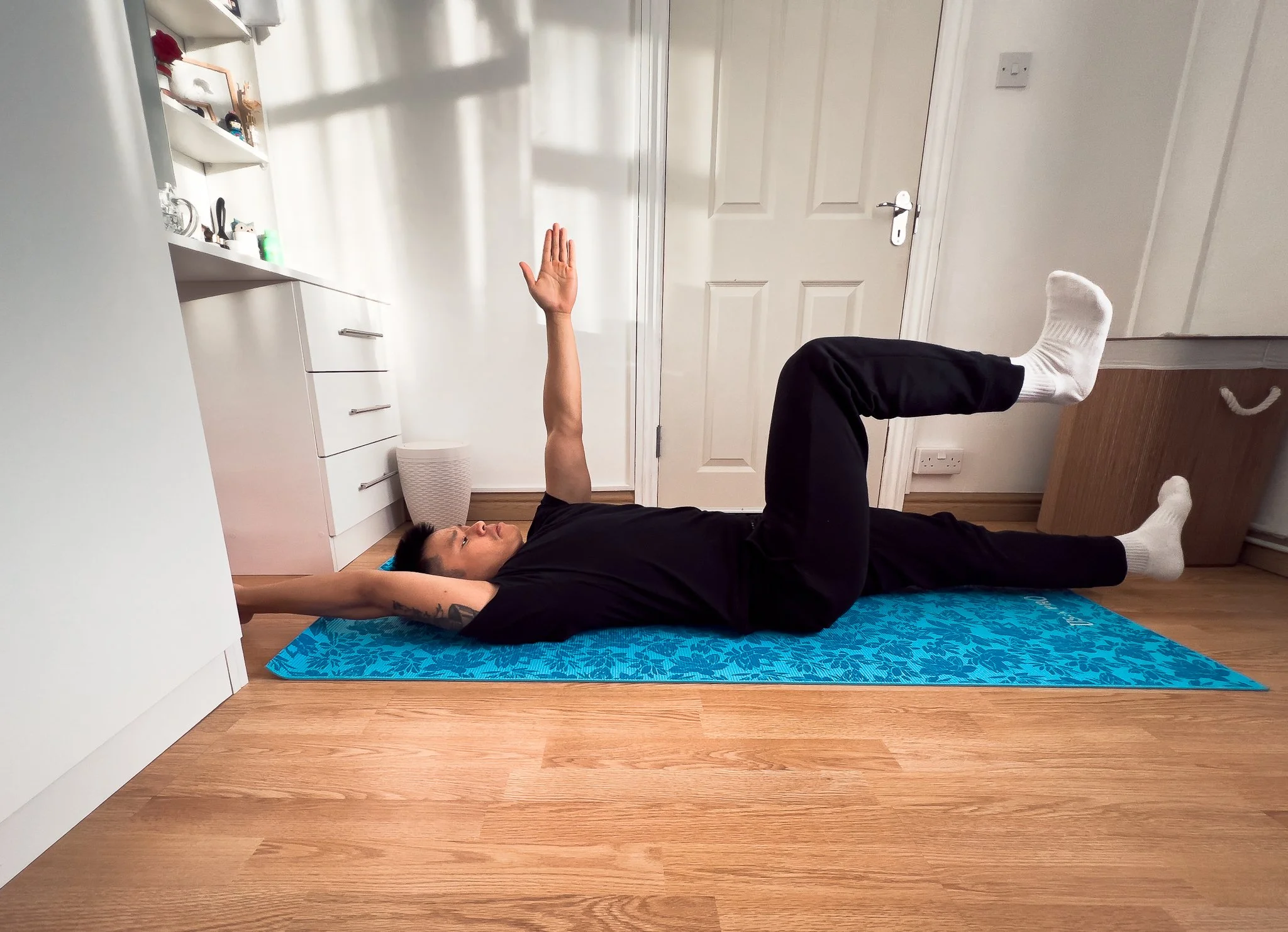 3 Habits That Will Prevent Hip Pain From Sitting Too Much — SABIN RAI