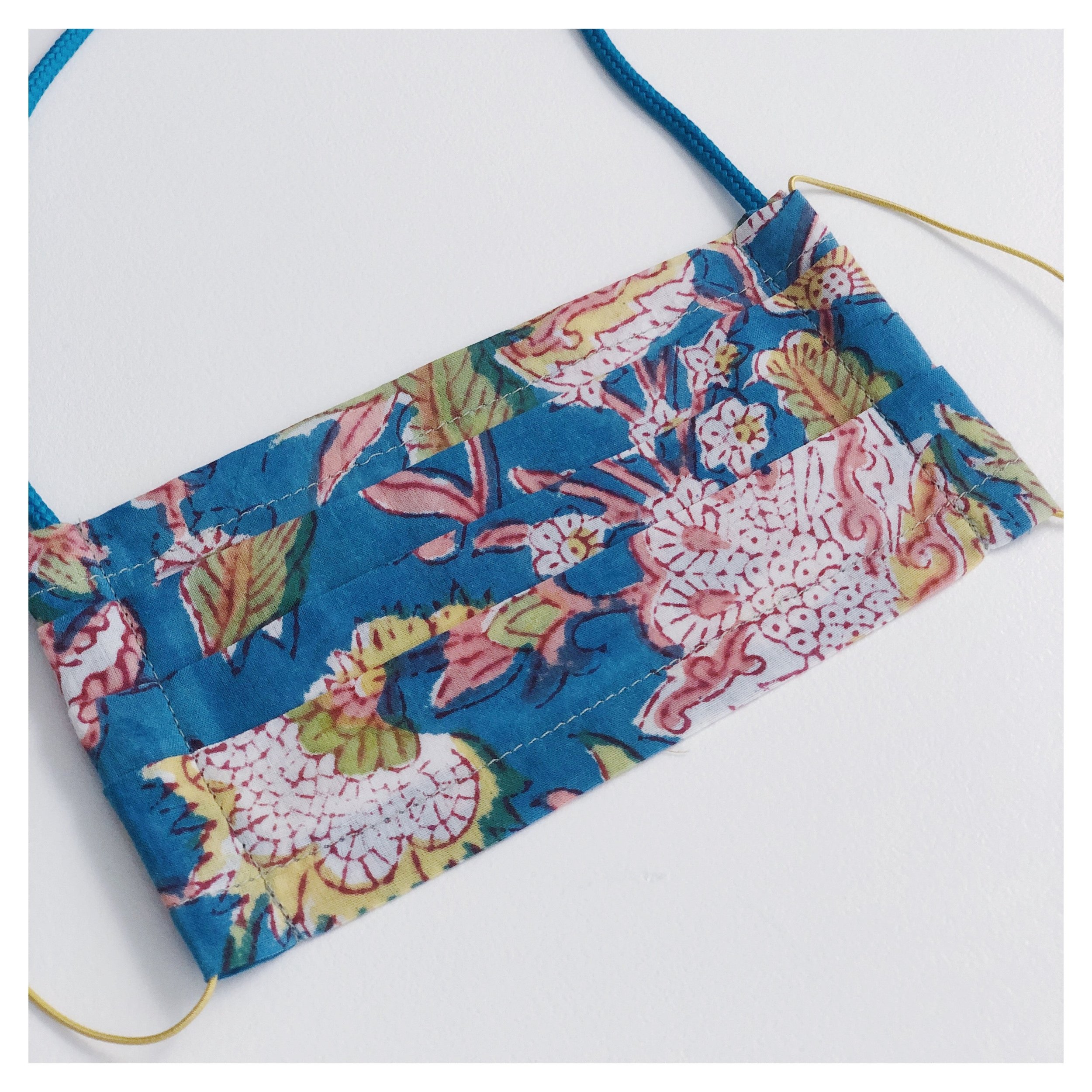 bea_buehler_handmade_quality_fabric_face_mask131.jpg