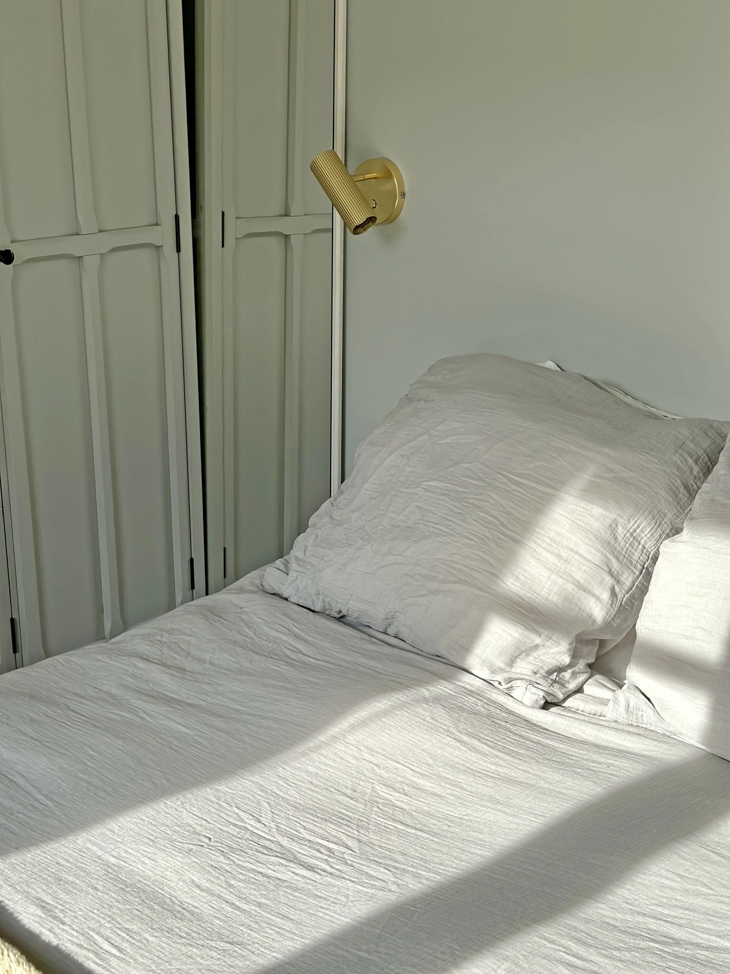 chambre 02 detail2.jpg