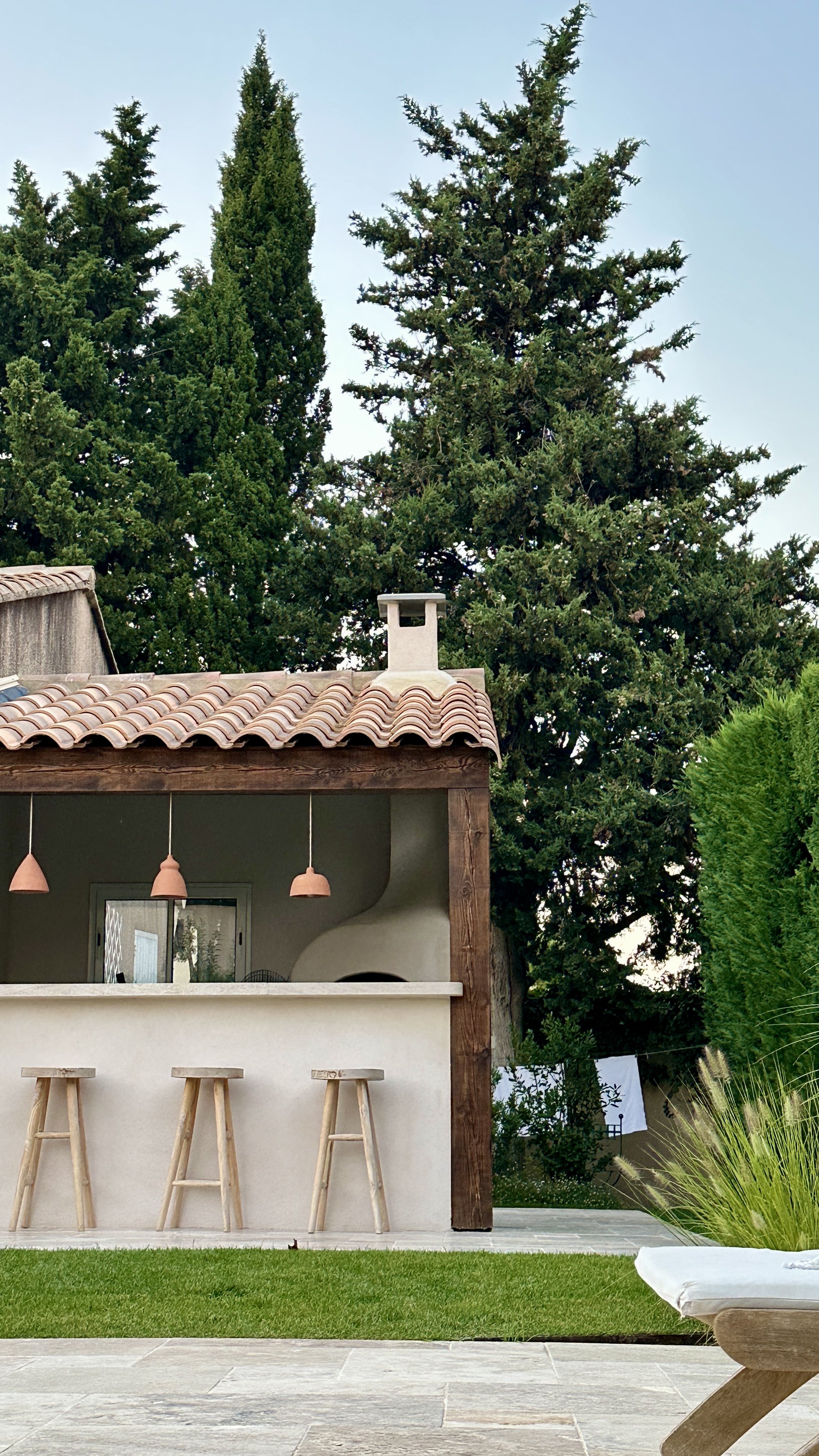 le-lagon-vert-villa-holiday-pool-provence-outdoor-kitchen7.JPG
