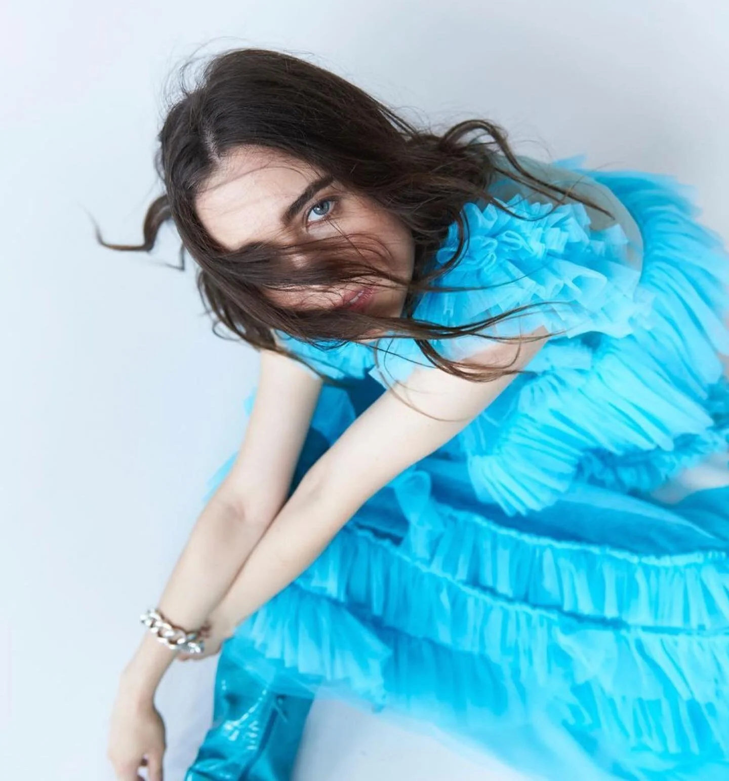 🦋

📷 @roggenpierre 
AD @artemis_krull @arinaleap 
styling @yarapohlmann