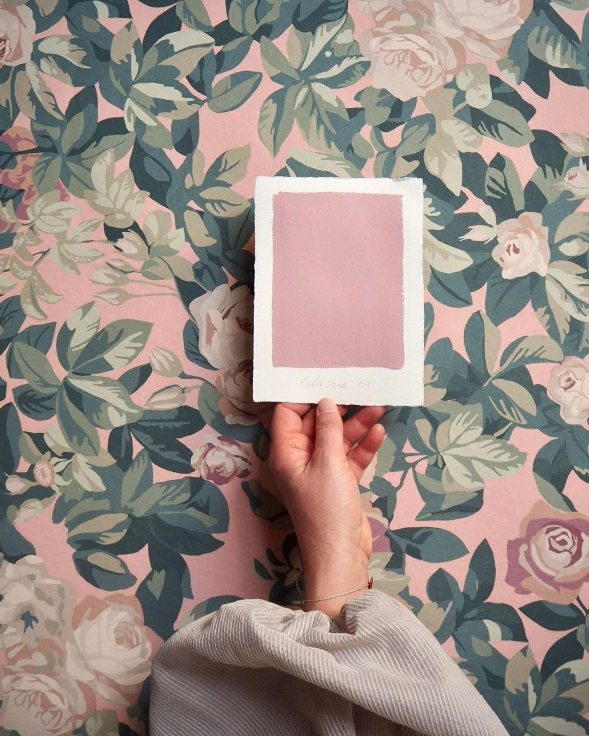 Roseto was love at first sight. A design born from the memory of large English roses blooming in my mother-in-law&rsquo;s garden, where serene summer nights were filled with their amazing scent and her gentle presence.
This wallpaper speaks of love i