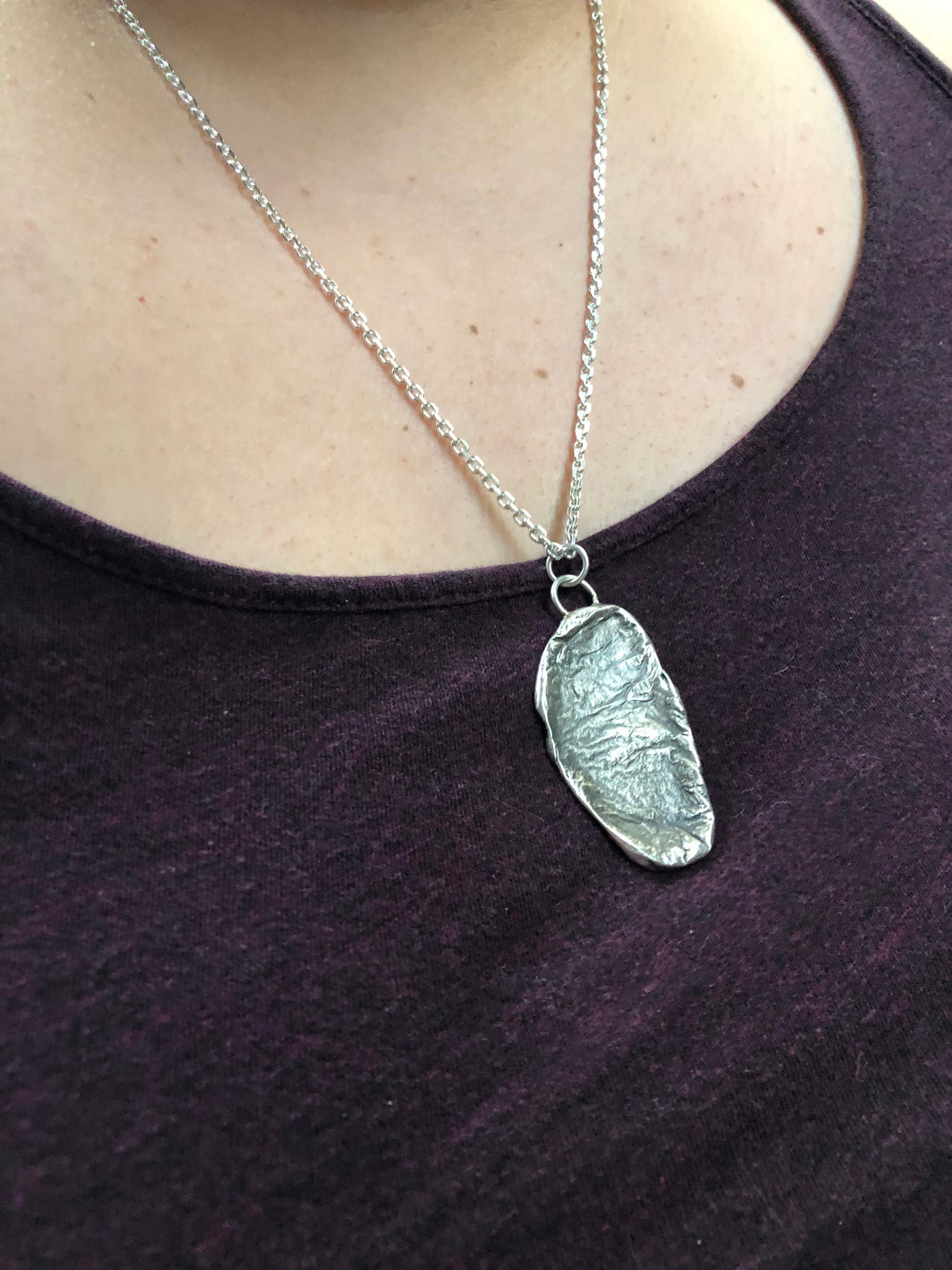 https://i.etsystatic.com/14121113/r/il/fb4ff0/3001639050/il_fullxfull.3001639050_7rek.jpg