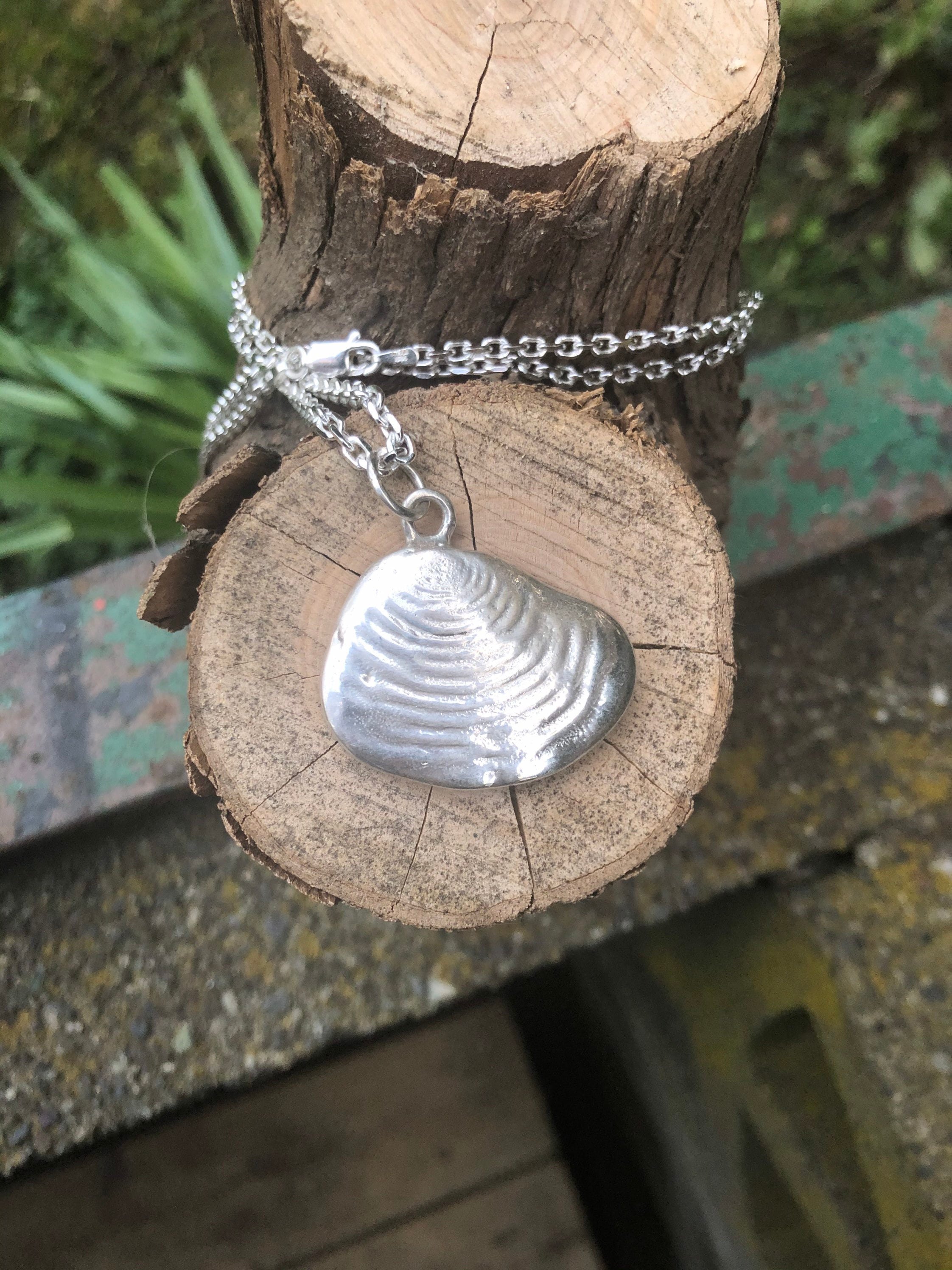 https://i.etsystatic.com/14121113/r/il/106892/3001592262/il_fullxfull.3001592262_a4io.jpg
