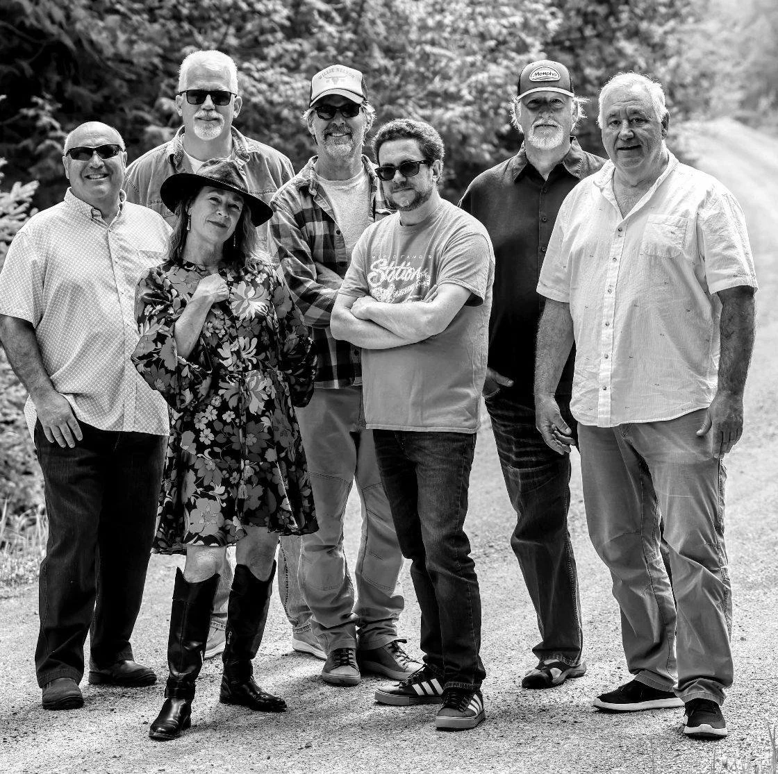 Live Music by Seasonal Road 