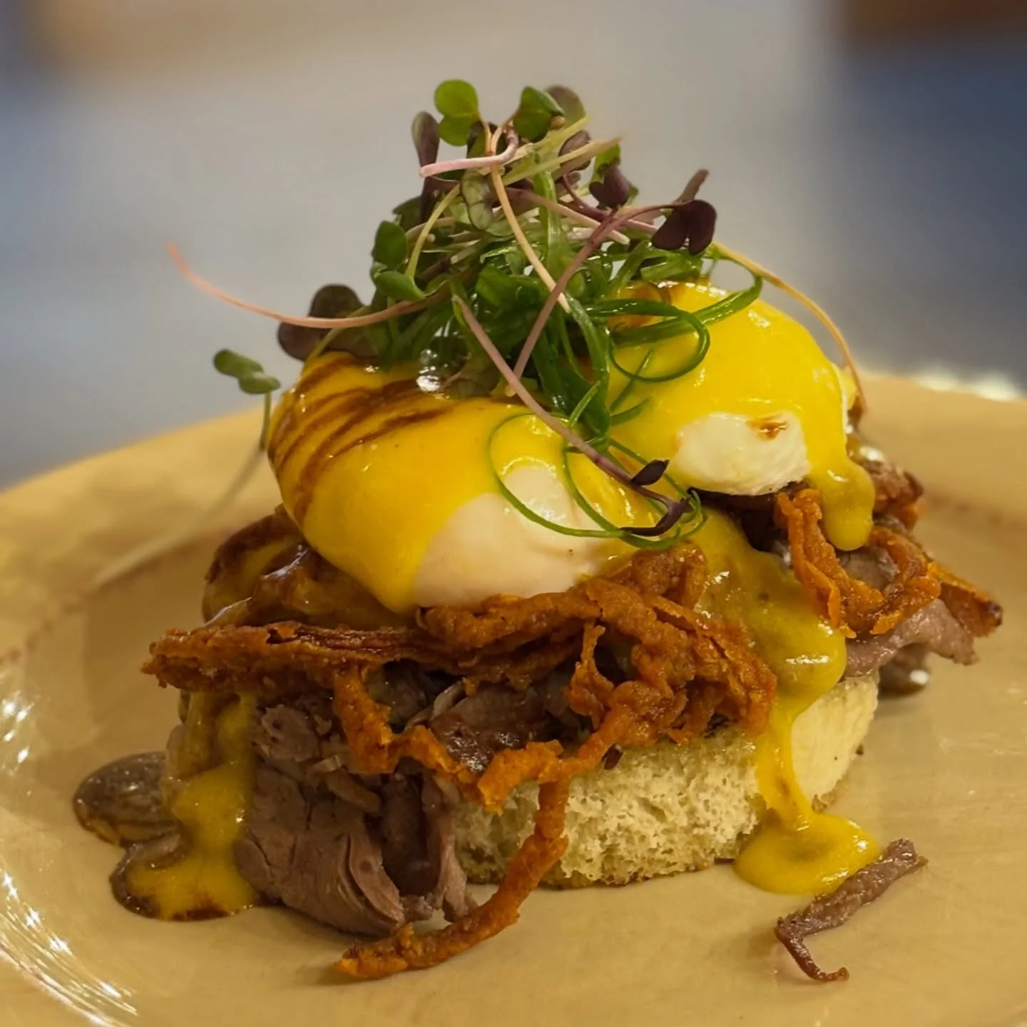 Brunch Features on the Farm 🍳

Come hungry&hellip; we&rsquo;re serving up some seriously crave-worthy specials this weekend:

Steak &amp; Eggs Benedict (pictured)
Shaved prime rib, perfectly poached egg, br&ucirc;l&eacute;ed blue cheese garlic bread