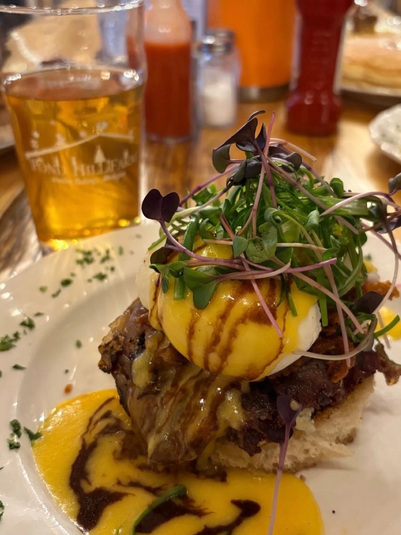 Sunday Brunch on the Farm is calling your name 🍳✨

Did you party hardy at Mardi Gras at Nub&rsquo;s this weekend?! If so&hellip; you&rsquo;ve definitely earned this breakfast 😎

Join us today from 9am&ndash;1pm for a made-from-scratch brunch that h