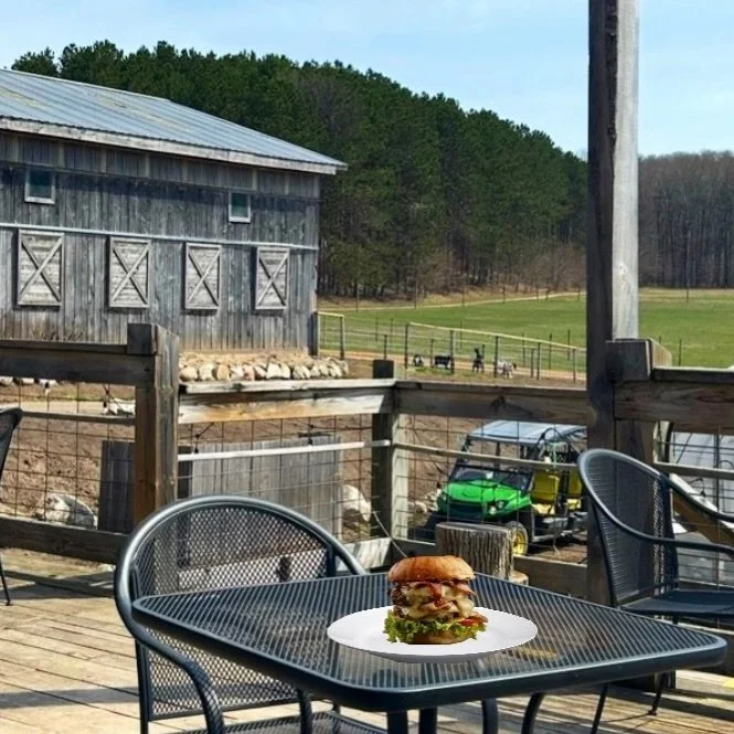 It&rsquo;s Burger Night &amp; it&rsquo;s beautiful out!! Tonight&rsquo;s feature Smash burger is the Jalape&ntilde;o Popper Bacon Burger&hellip;and it&rsquo;s as good as it sounds!! Open 4-8pm.