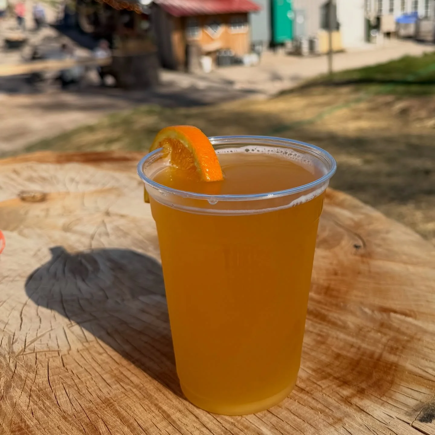 Happy Memorial Day Weekend! It&rsquo;s time to kick back, relax, and enjoy a weekend up north. We&rsquo;re open today through Sunday for your enjoyment! Pictured is our Rhymes with Orange Wheat Beer. 🍊

@harborspringschamberofcommerce @harborsprings