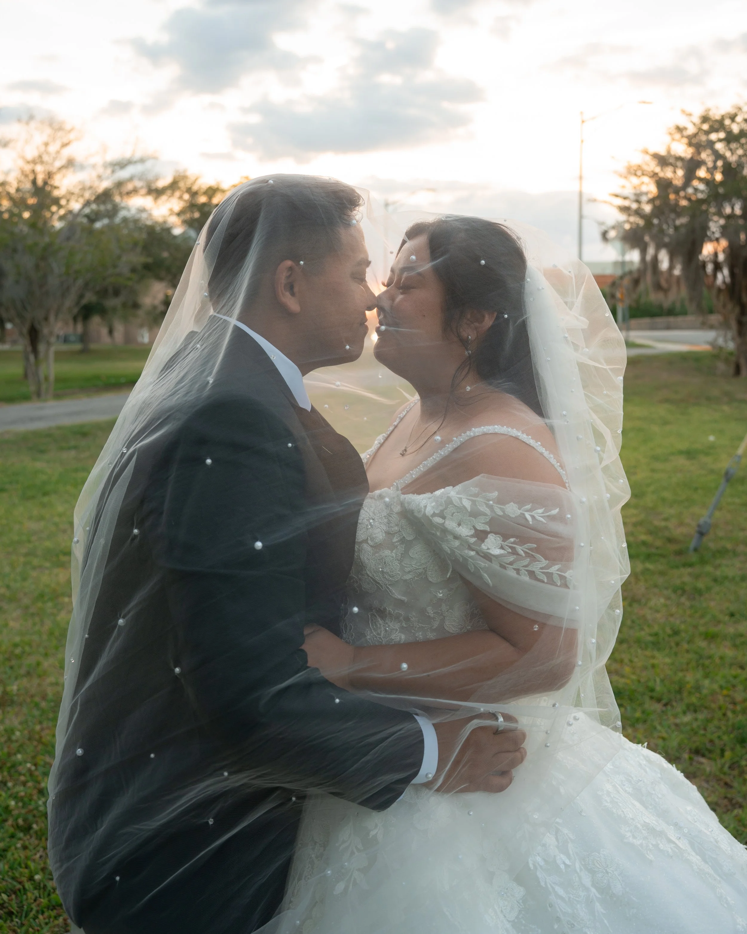 Deanna+Kris-390.jpg
