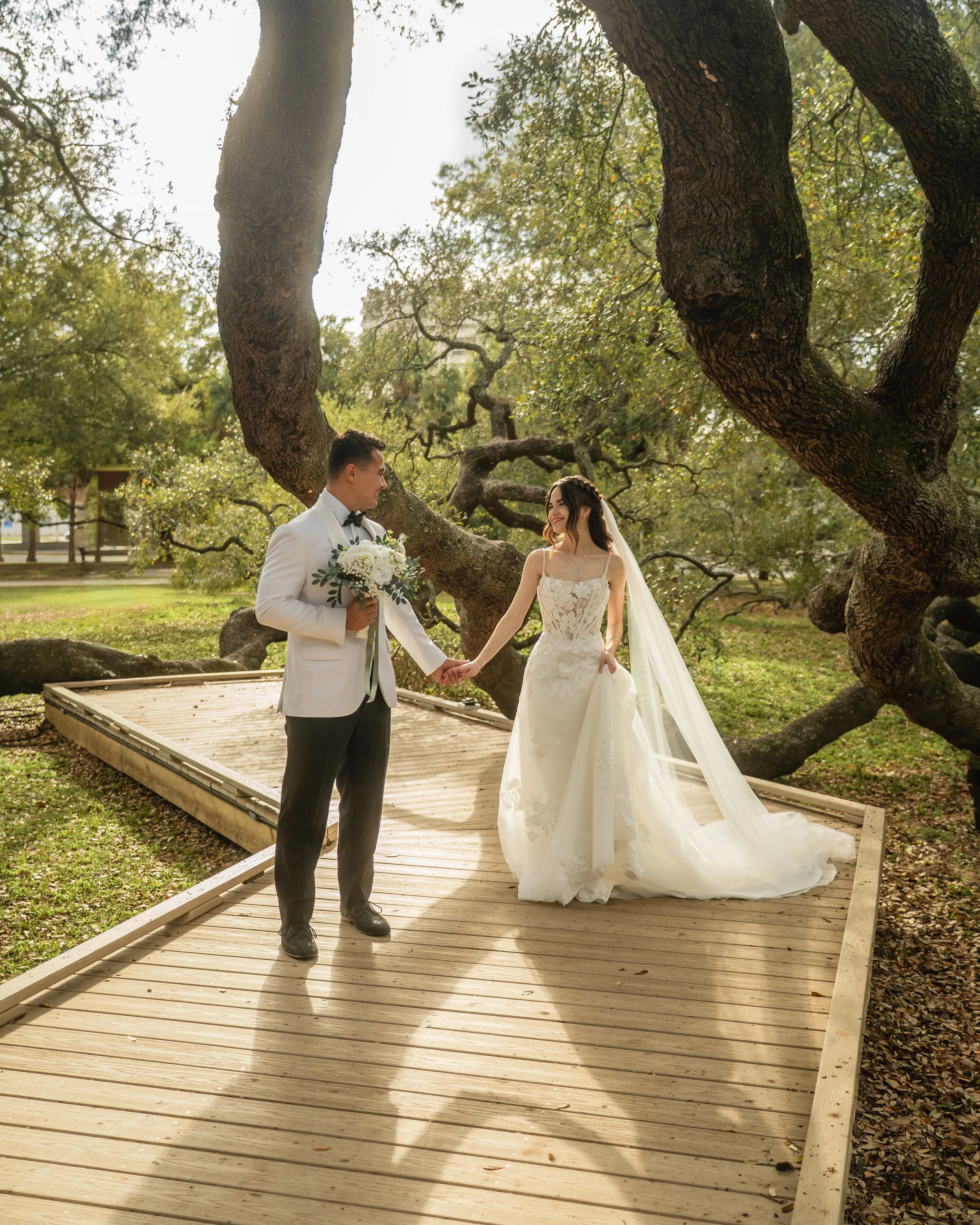 Henessey+Joshua-256.jpg