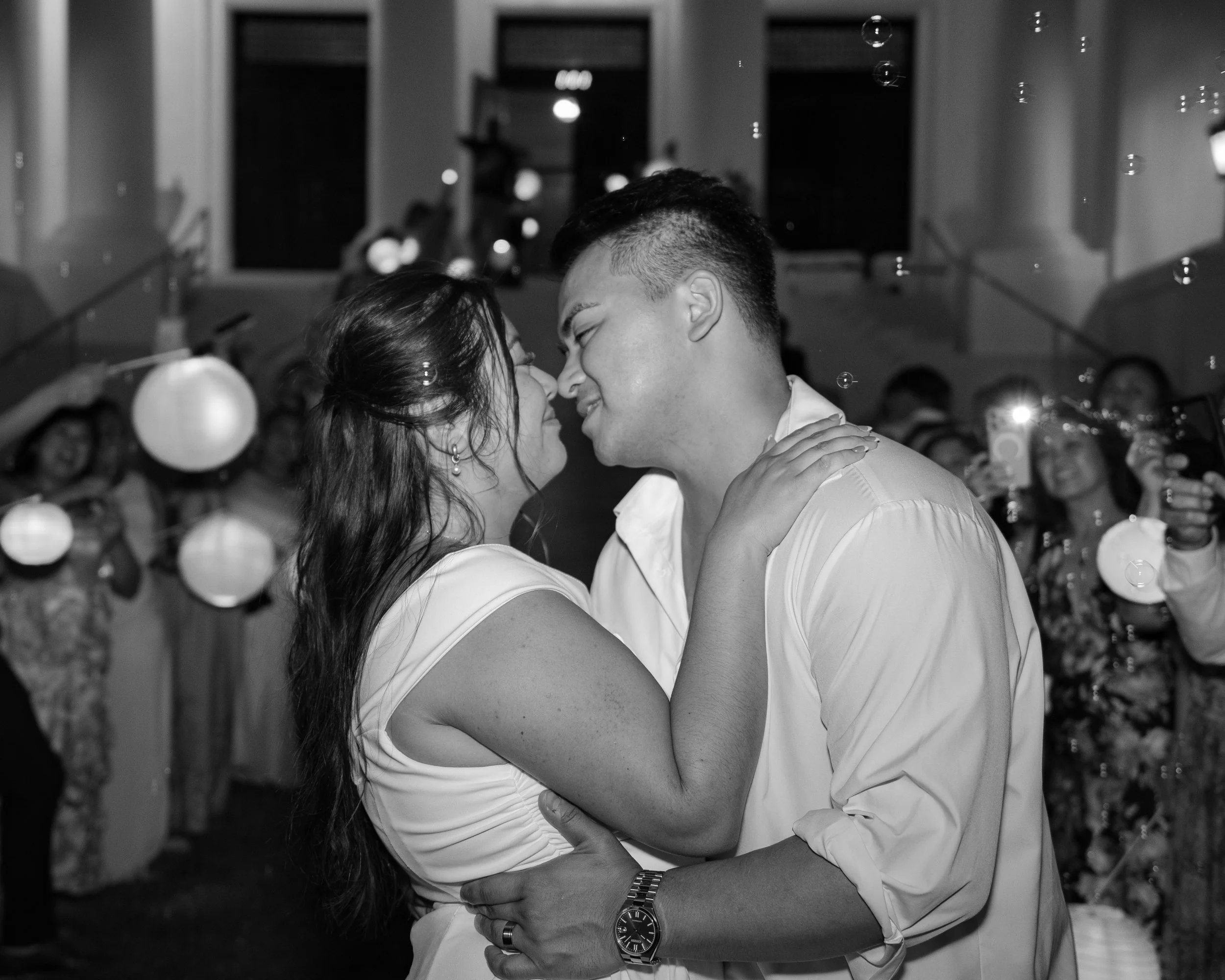 Deanna+Kris-450.jpg