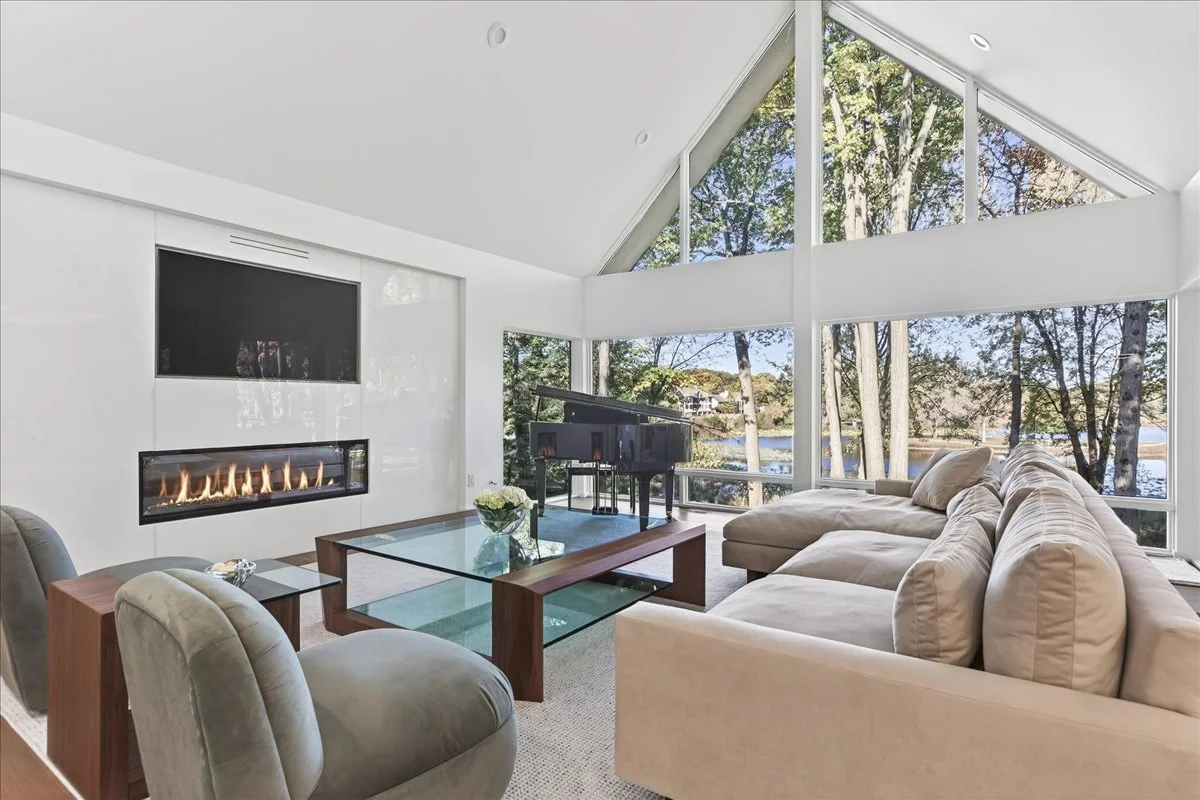 Bloomfield Contemporary Refresh