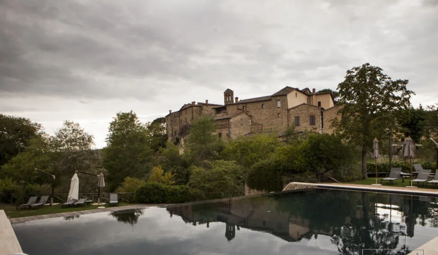 Castel Monastero - Location di lusso in Toscana