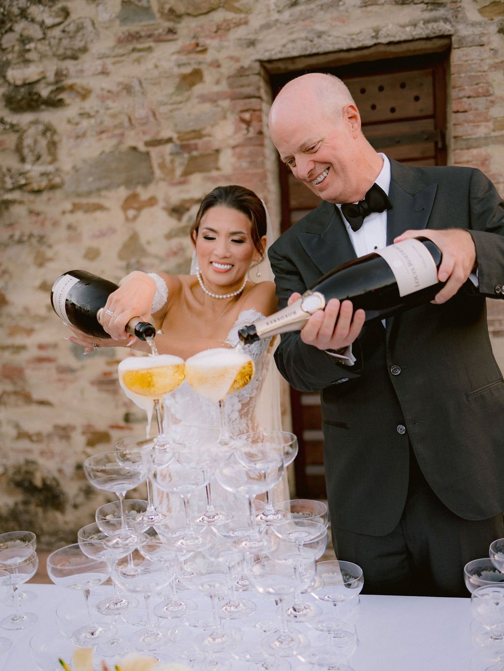 champagne tower wedding siena luxury.jpg