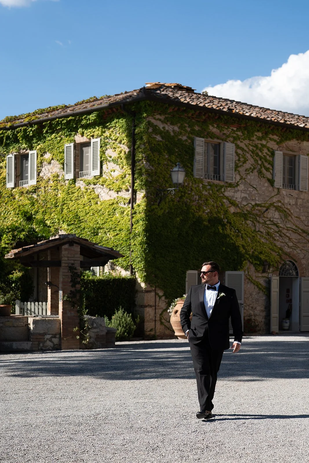 Elopement Borgo San Felice Tuscany (7).jpg