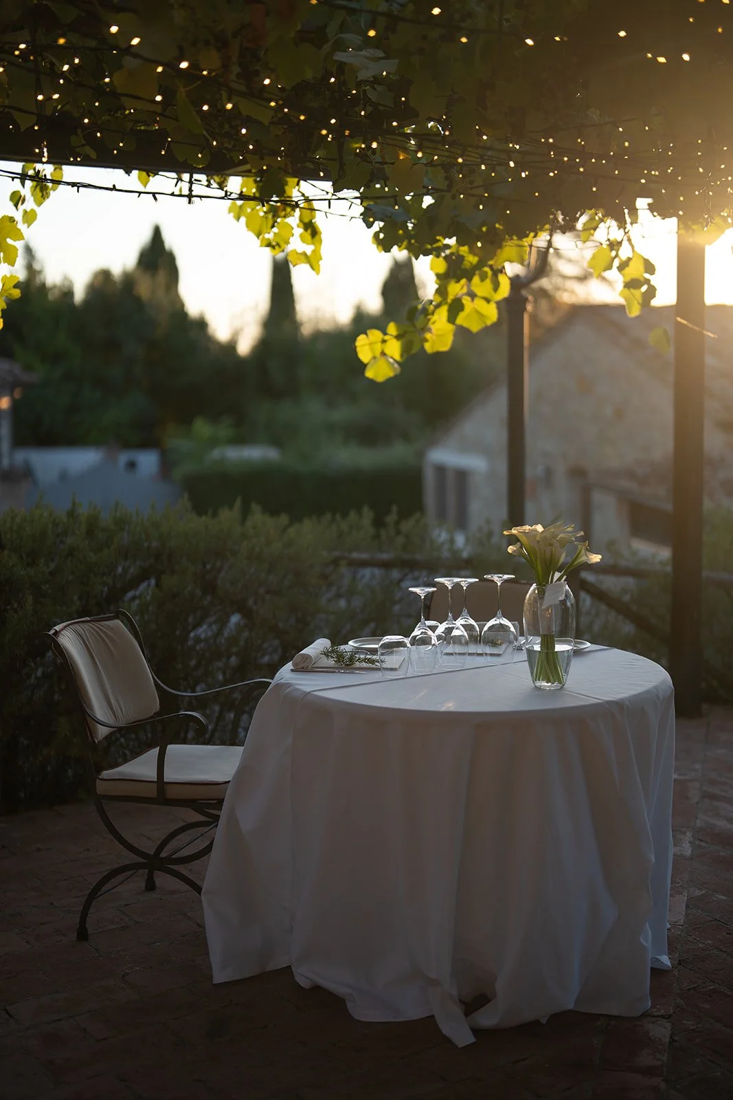 Elopement Borgo San Felice Tuscany (22).jpg