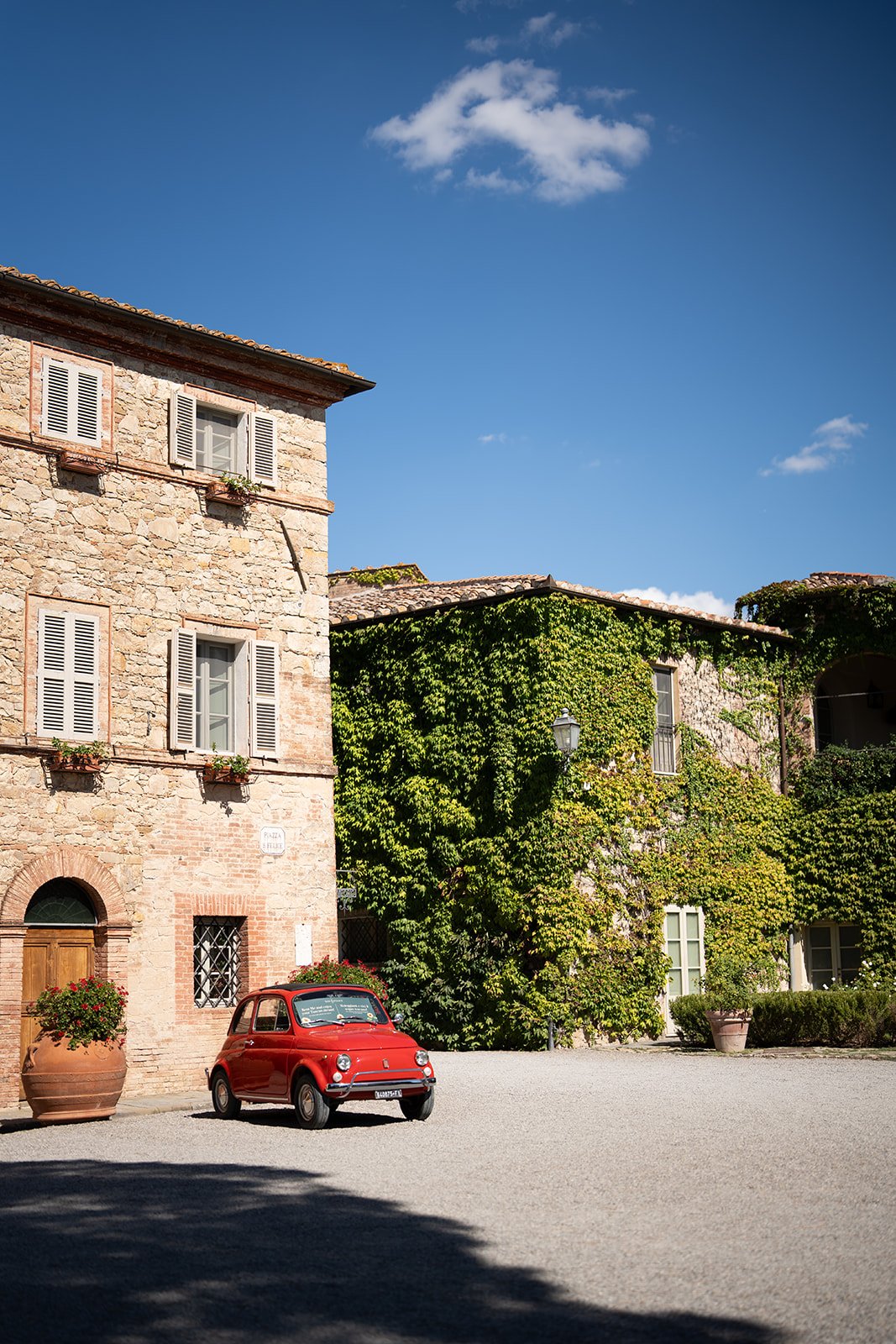 Elopement Borgo San Felice Tuscany (1).jpg