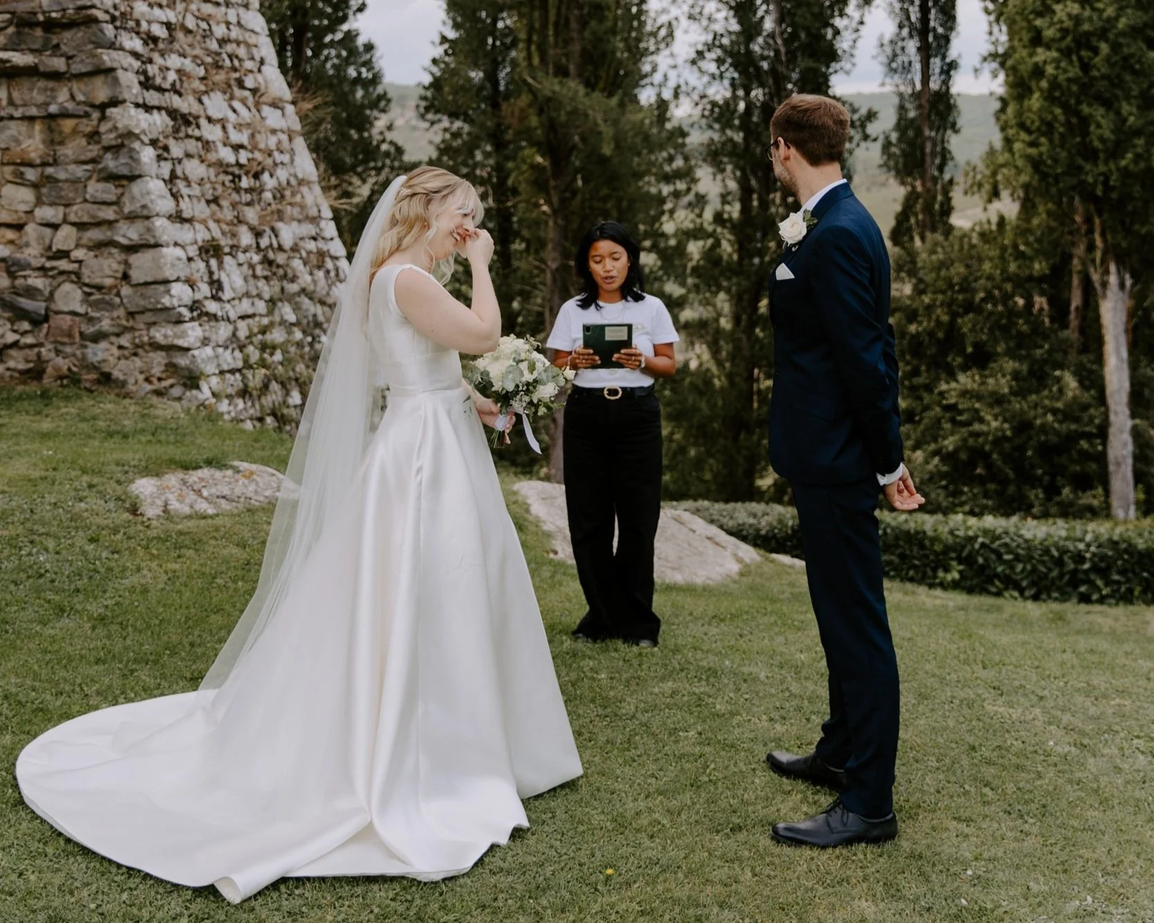 English Speaking Wedding Officiant Tuscany and Umbria