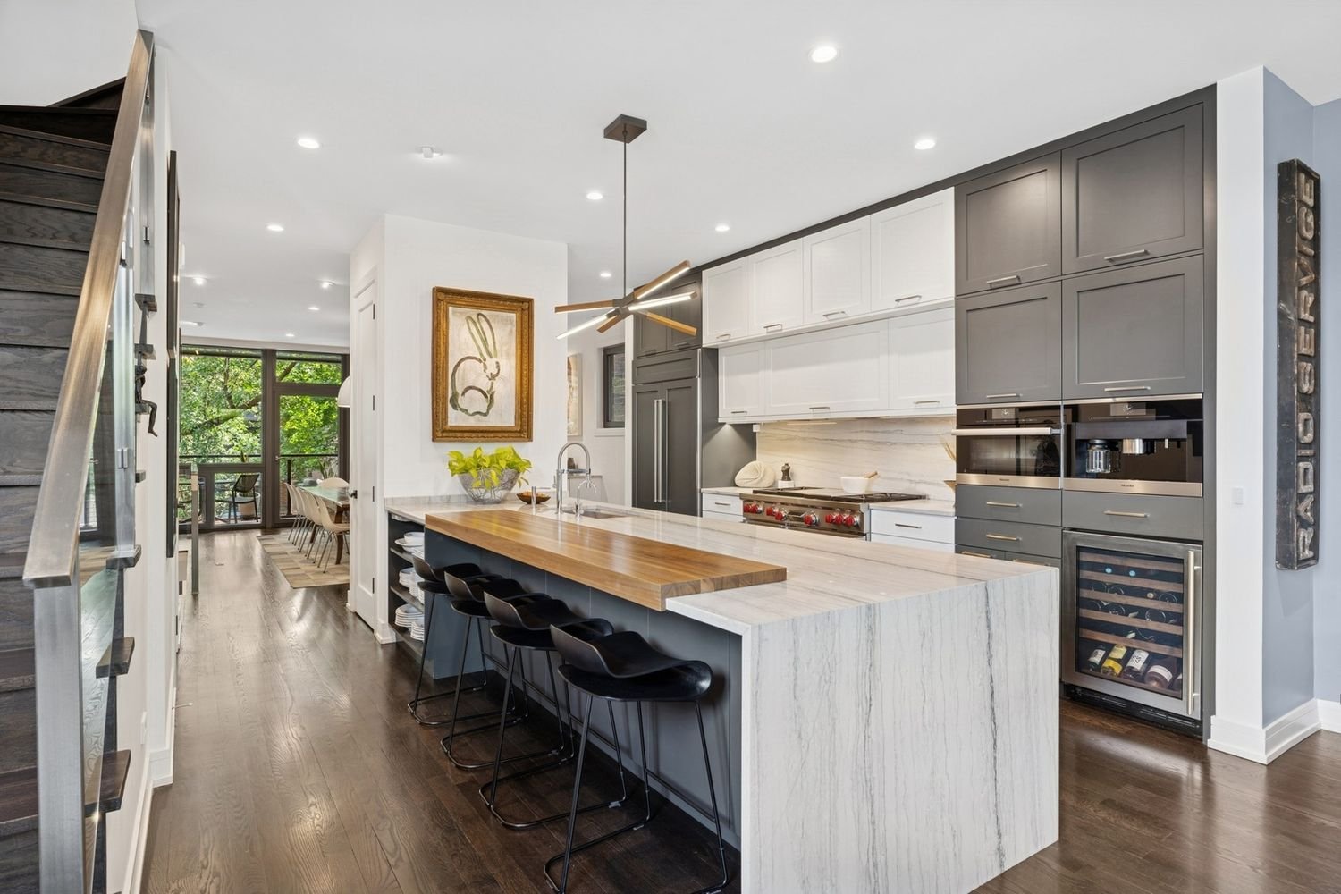 2016 W Crystal St, Unit 2