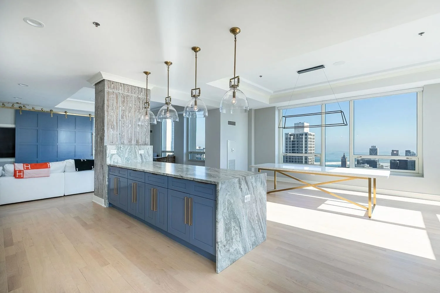 33 W Ontario St, Unit 58AB