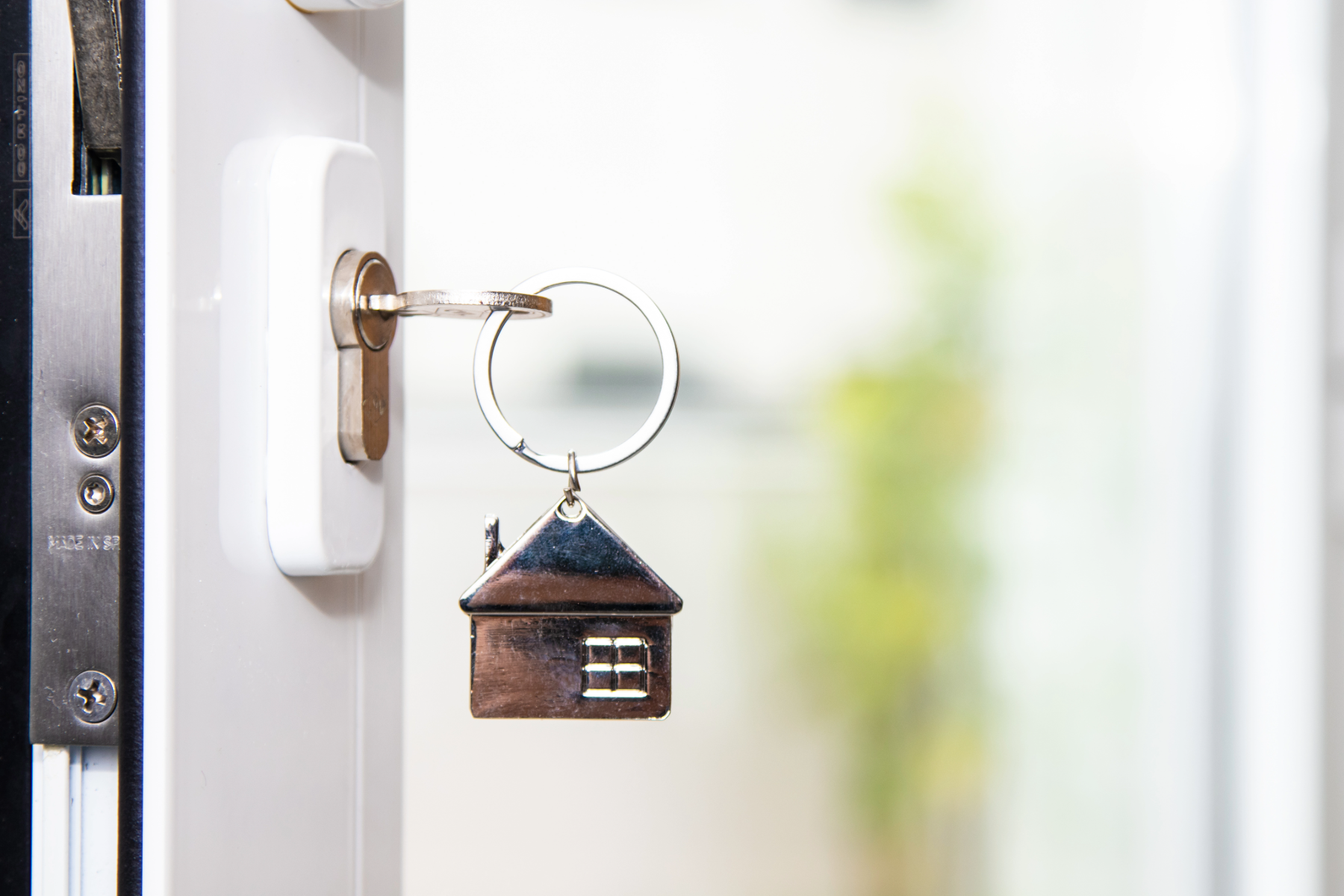 Spring Momentum Builds: What April Signals for the Chicago Housing Market