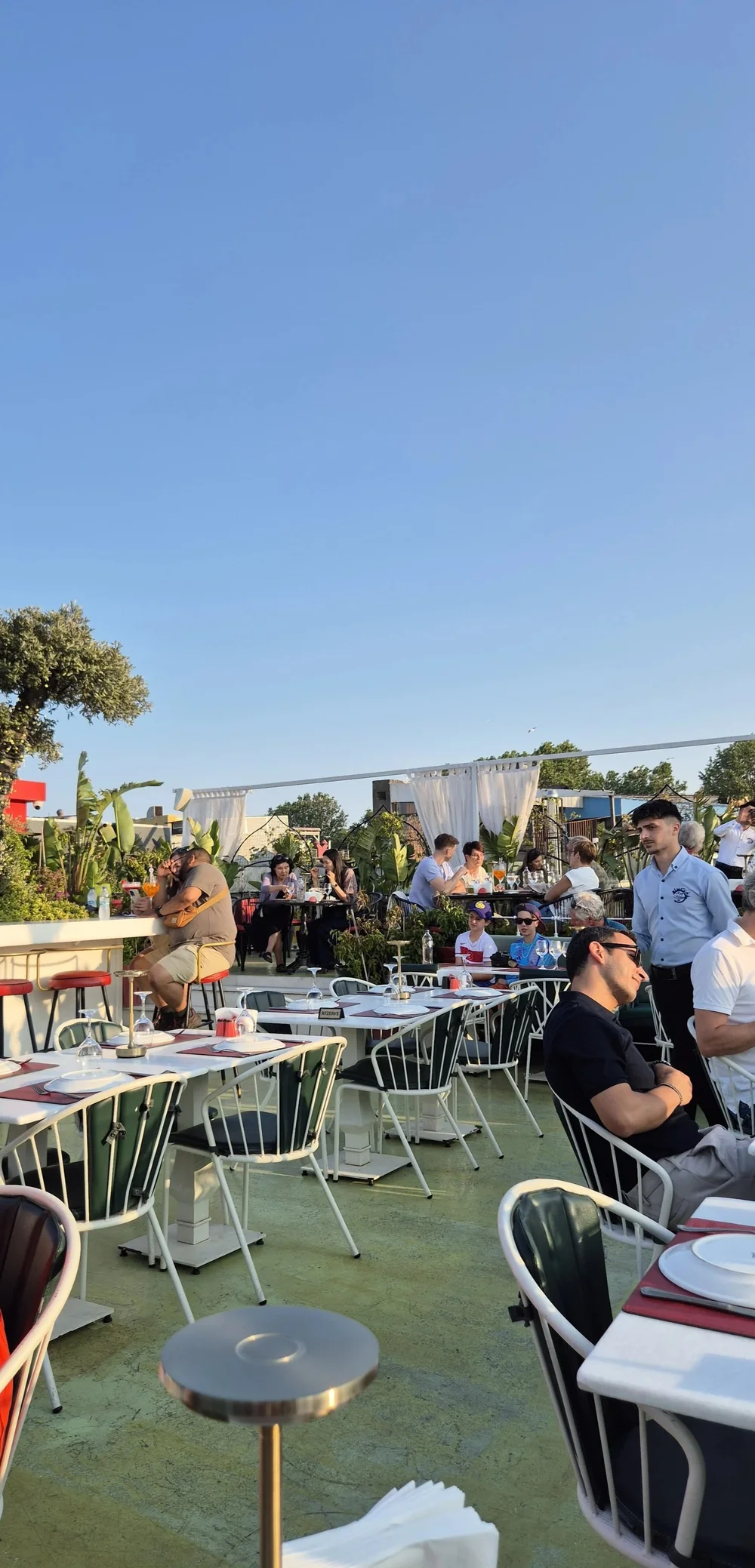 Istambul+-+rooftop+-+ambiente.jpg