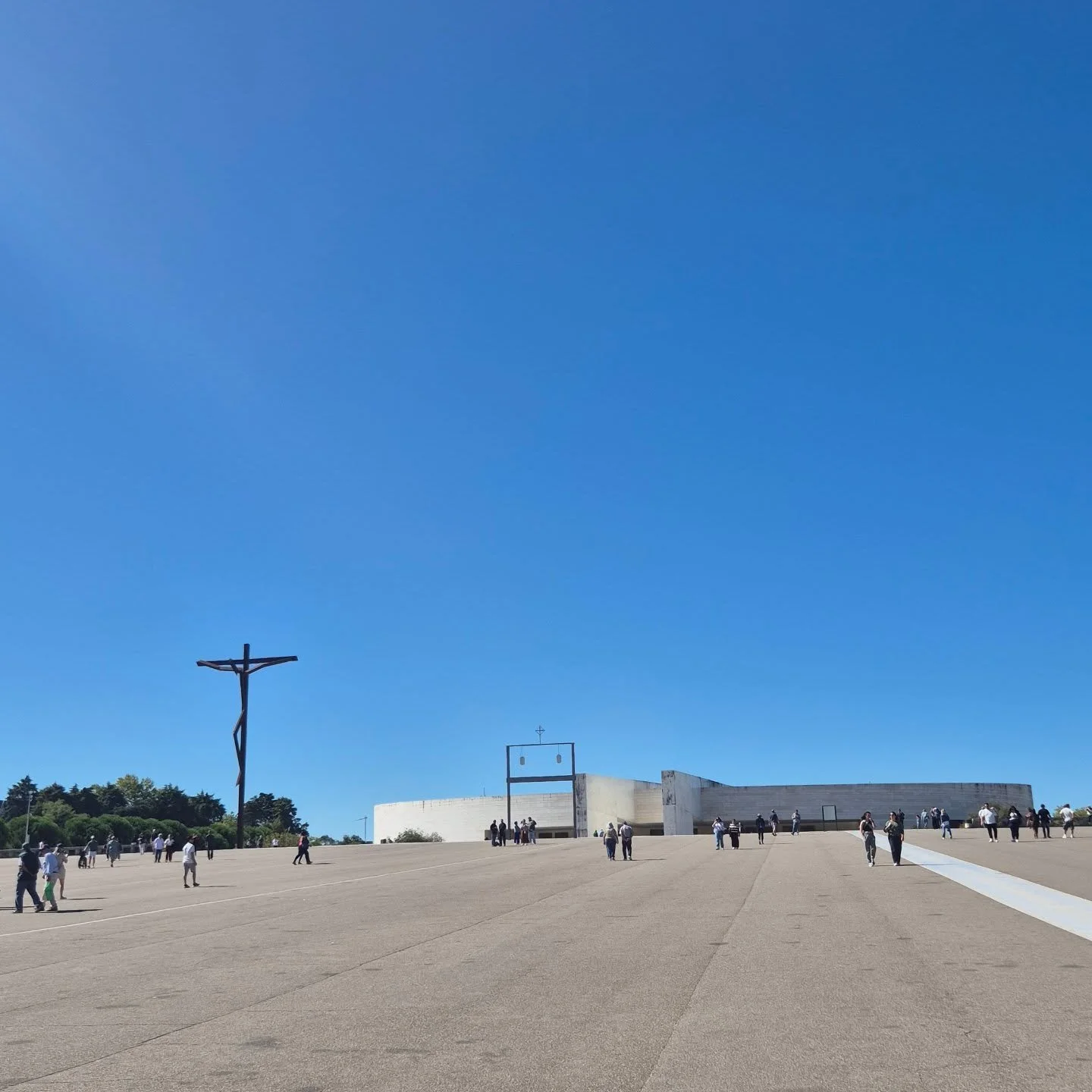 Dia Mundial do Turismo

Em 1979 a ONU Turismo institui o dia 27 de Setembro como o #diamundialdoturismo . A primeira comemora&ccedil;&atilde;o foi em 1980, e desde ent&atilde;o, anualmente &eacute; estabelecido um tema.

Para 2025 temos &quot;Turismo