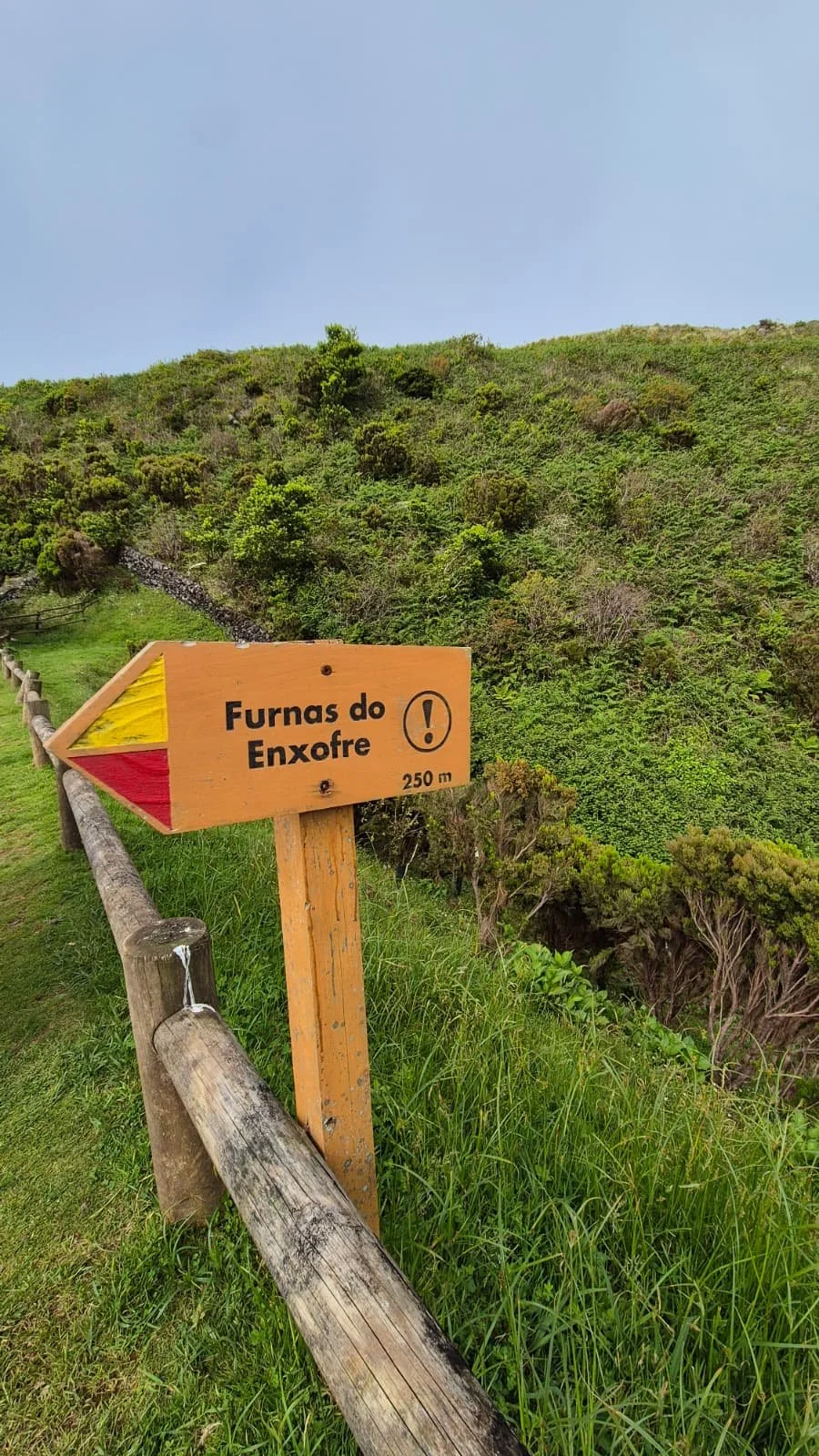 Furnas de Enxofre - placa.jpeg