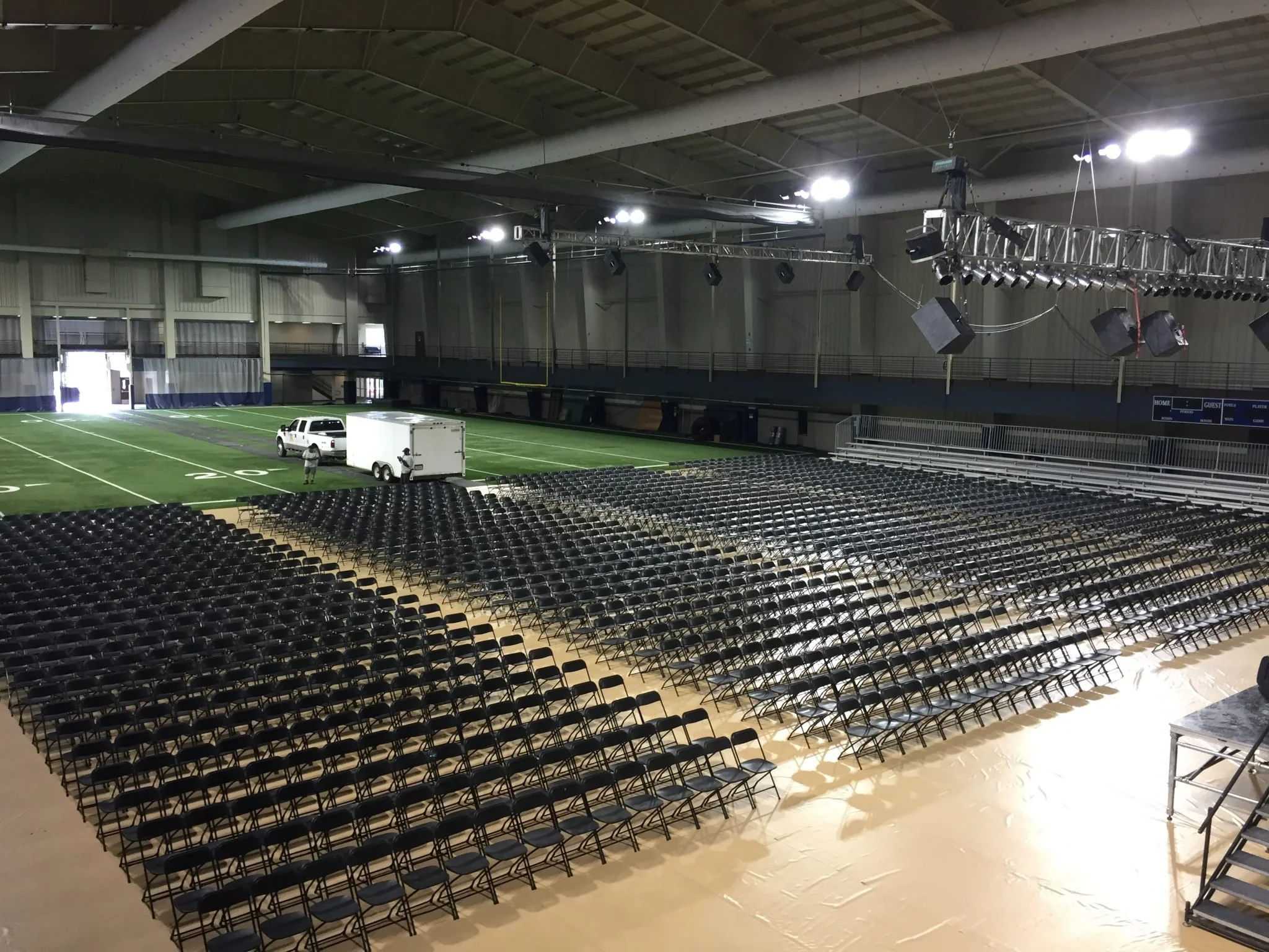 The Benefits of Working with CEE Rentals, a Professional Event Rental Company