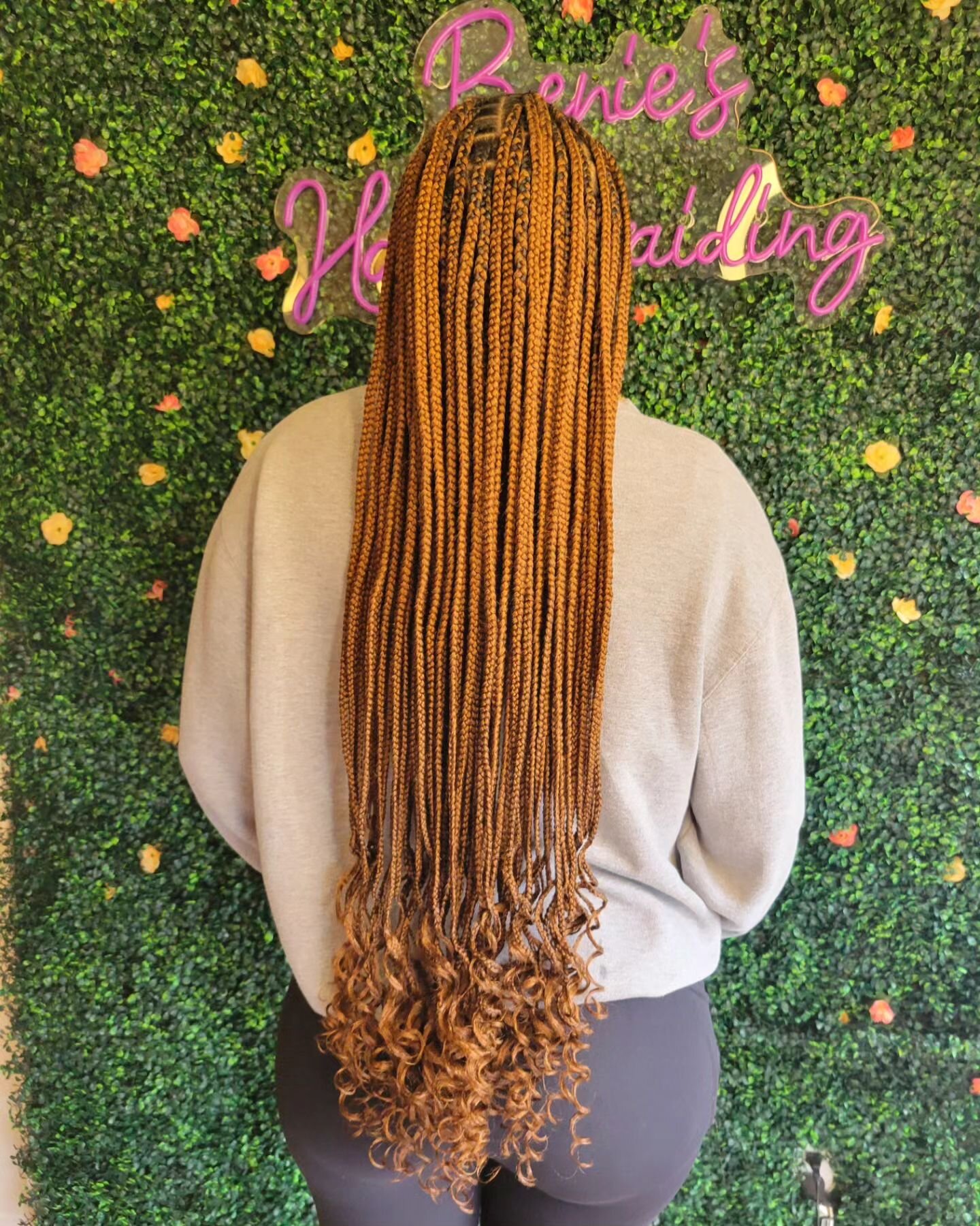 Knotless Braids 
#benieshairbraiding 
#dmvknotlessbraids