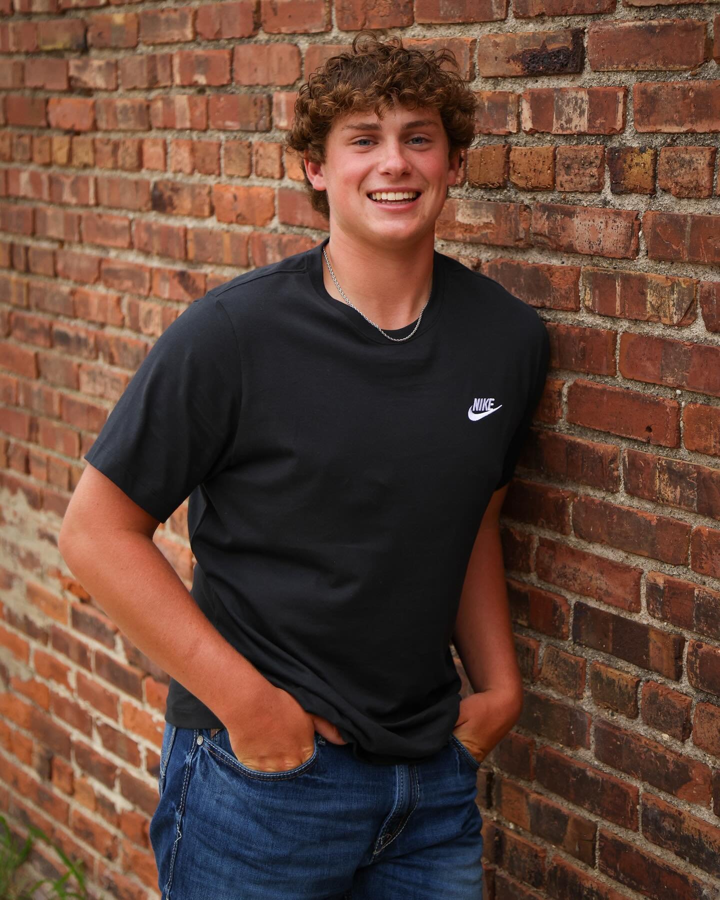 Payton Uecker 🎓 Class of 2025 🎓

It doesn&rsquo;t seem possible that Payton is a senior. Excited to see where the world leads him and couldn&rsquo;t be prouder of the young man he&rsquo;s become. 

Our family is lucky to have Payton. Sometimes his 