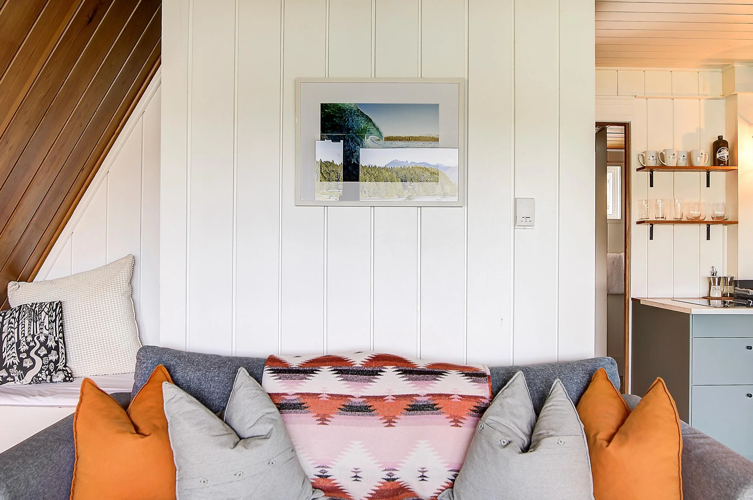Cozy and comfy in our cabin suite 4 

📸 @snap_commercial_photography