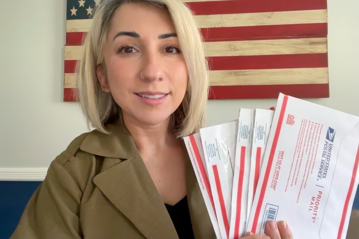 Just a few of the visas I'll be sending out this week! 😊📬 

Did you know ➡️ One of the most common ways for people to get a green card is through a family member? U.S. citizens and lawful permanent residents may be able to help certain members of t