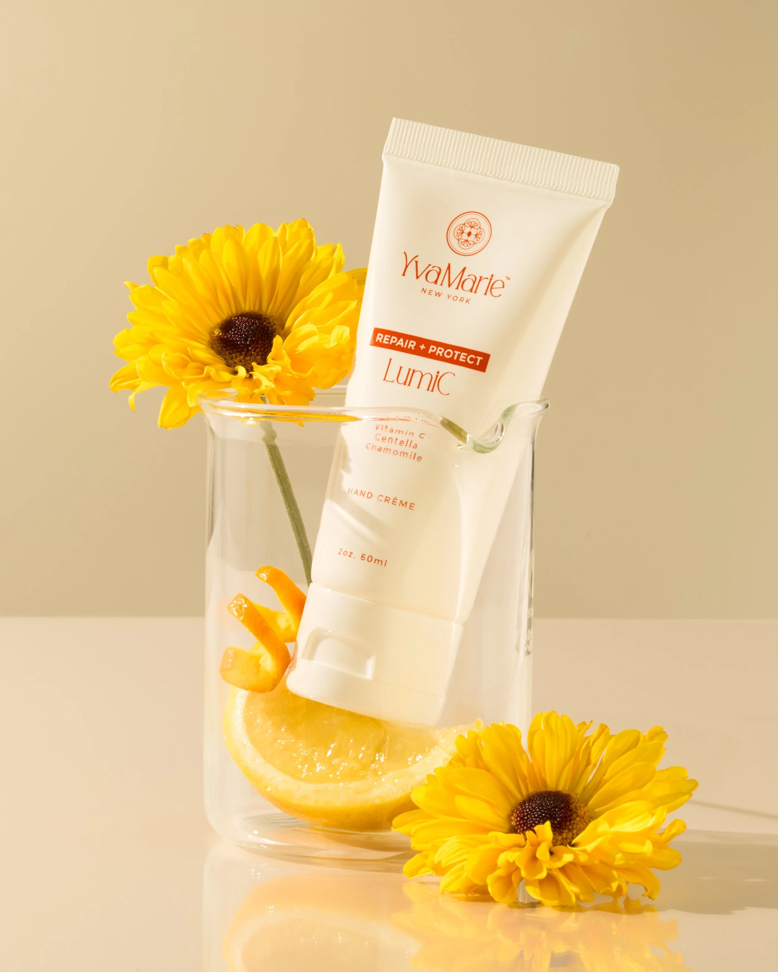 Glow Essential LumiC Hand Creme.jpg