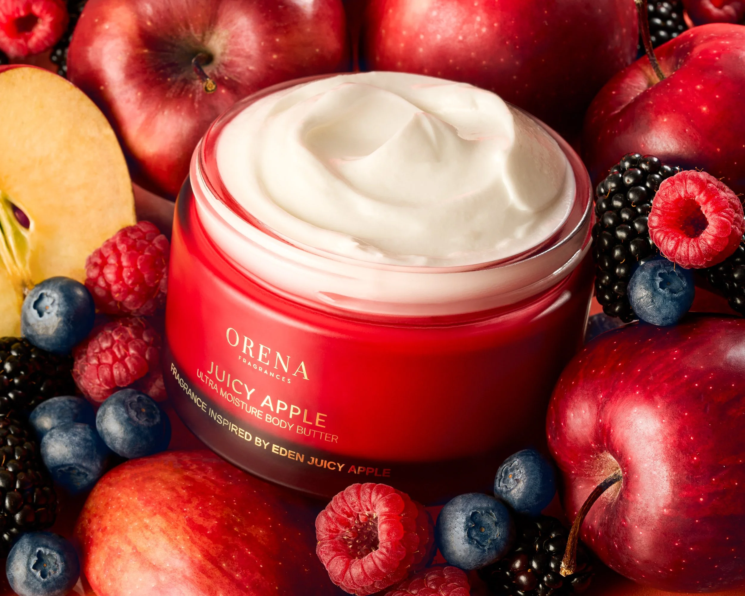 A bottle of Lemon Luxe perfume surrounded by sliced lemons.