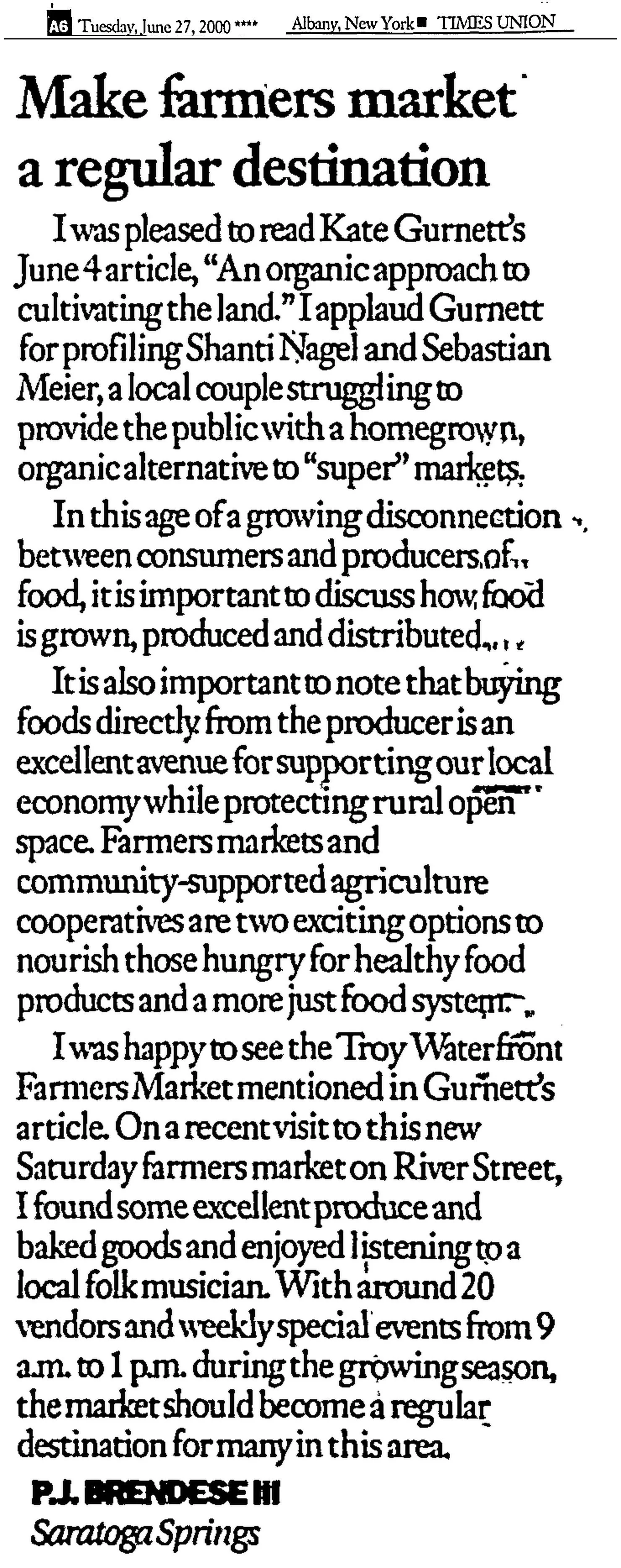 Times Union clipping, June 27, 2000, page A6: “Make Farmers Market a Regular Destination,” about the Troy Waterfront Farmers Market in Troy.