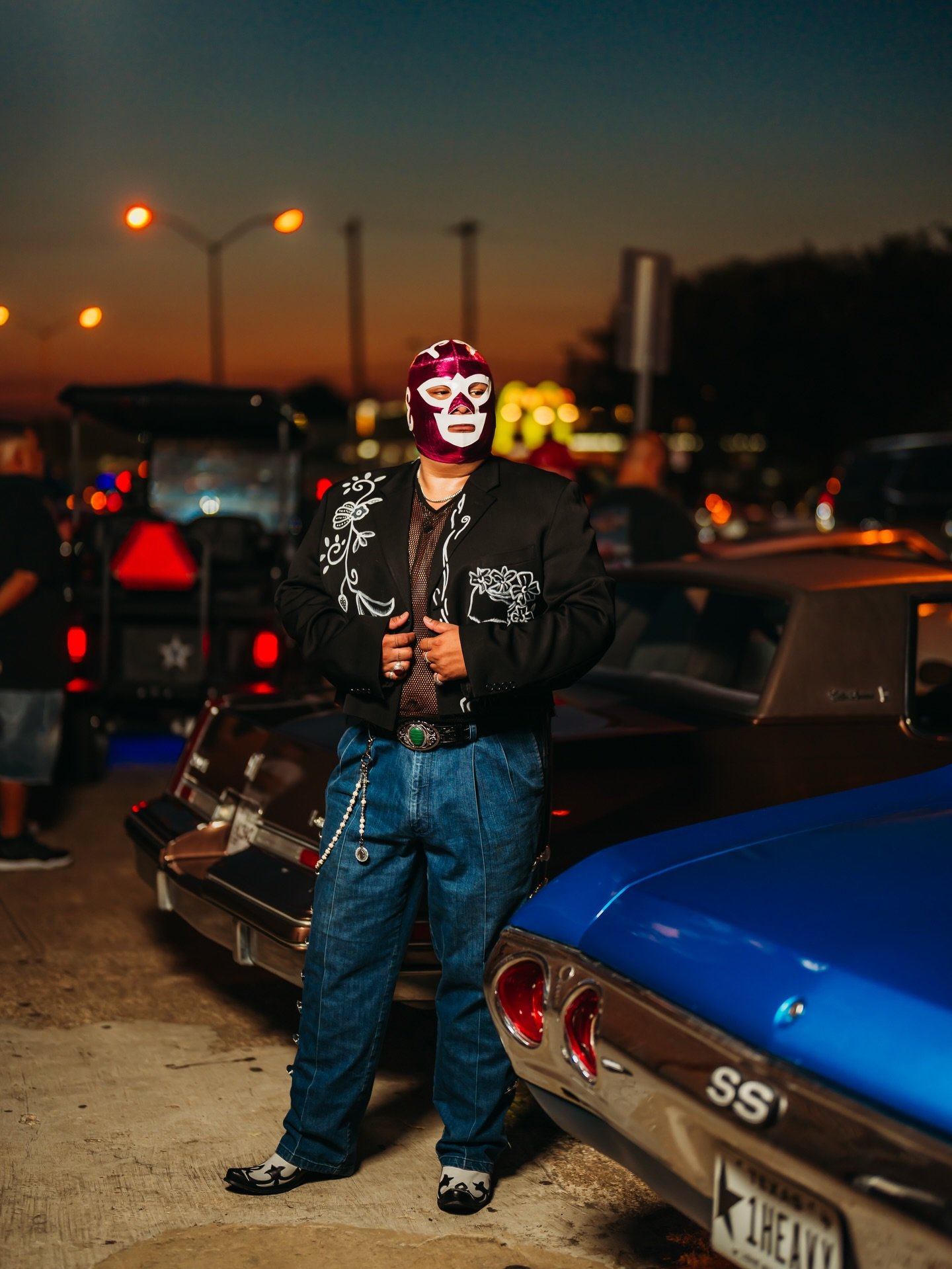 Our dreams are worth protecting, now more than ever. ❤️&zwj;🔥

I was walking with a friend yesterday para desahogarme, pouring out all the heaviness I was carrying with every step, sharing how the grief and fear from everything that&rsquo;s happenin