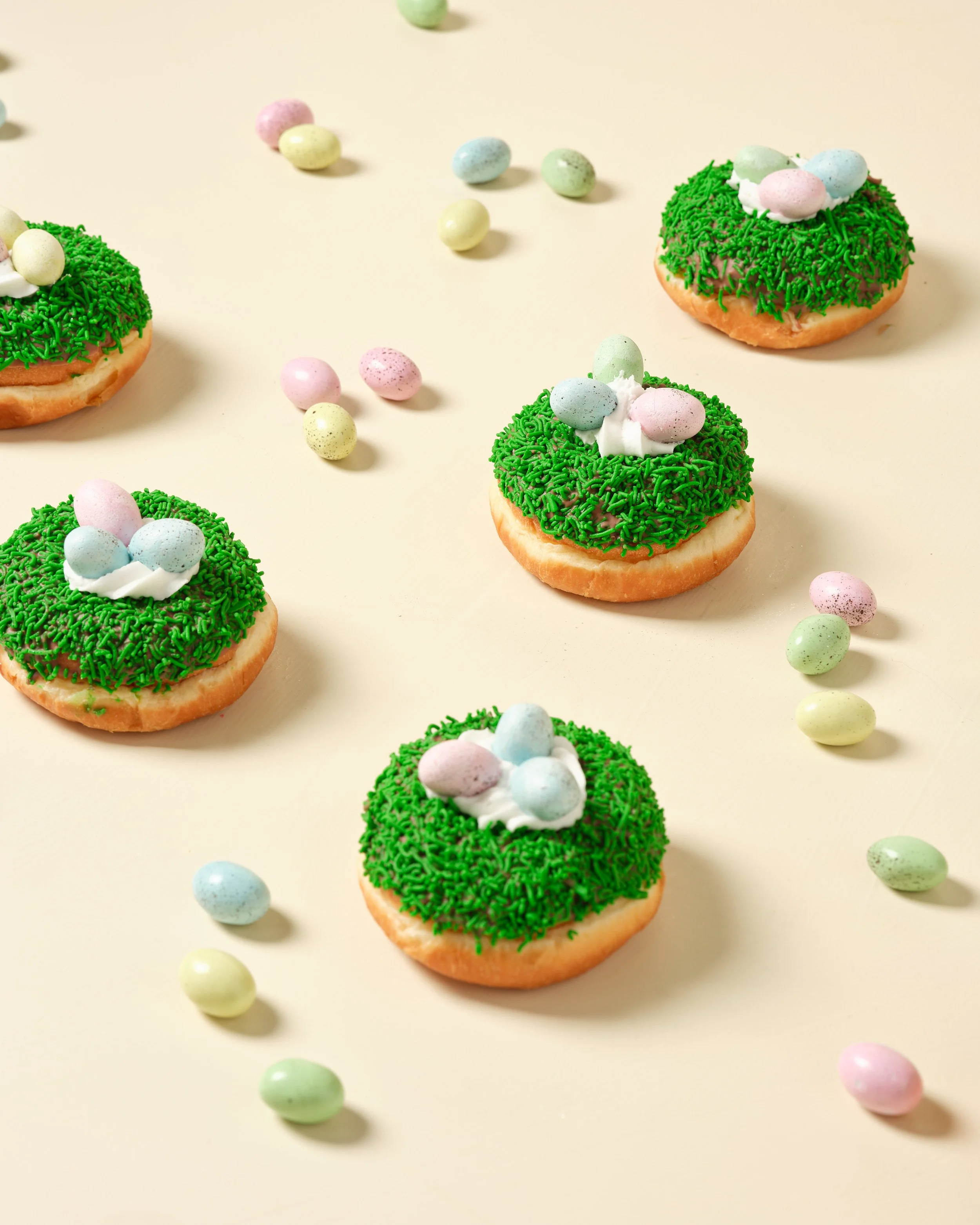 Daniel's Donuits x Darrell Lea_Feb2026_SimonShiff_0 16.jpg