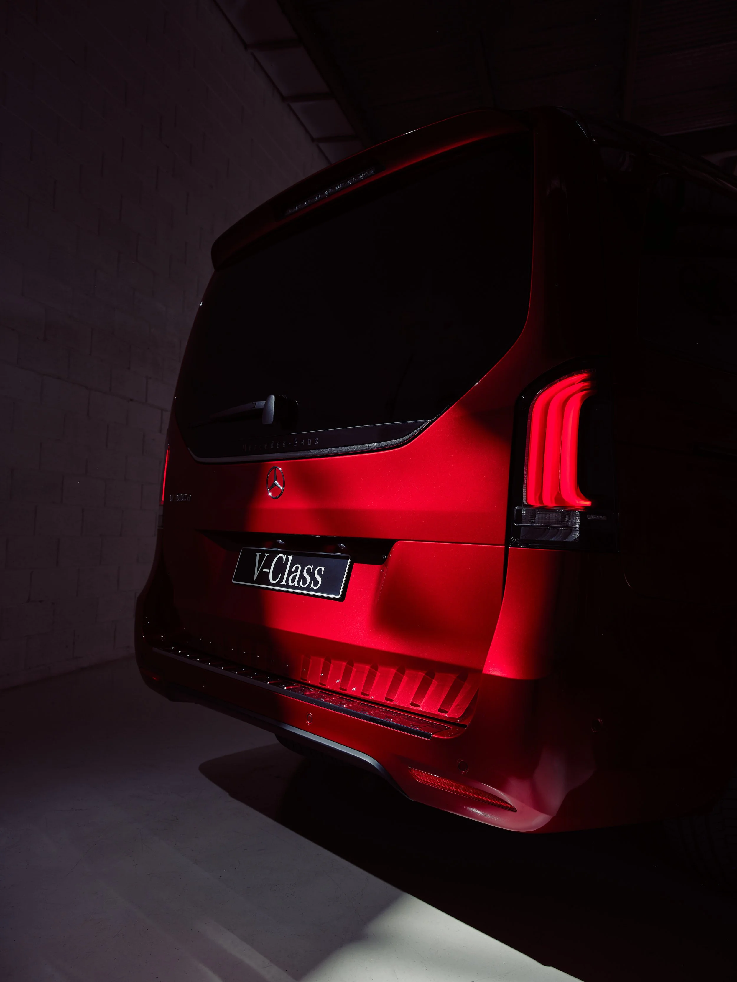 Mercedes-Benz V Class AMG_Finals_SimonShiff_0 20.jpg