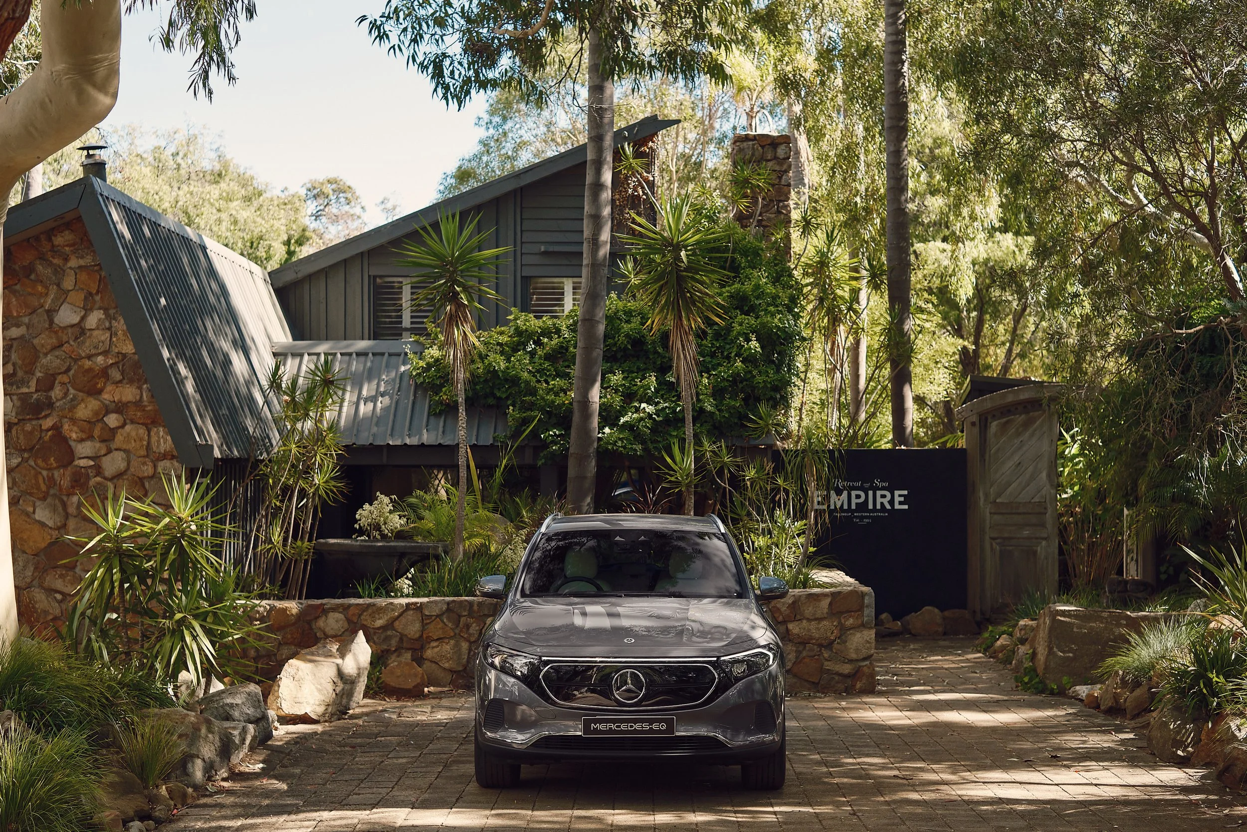 Mercedes-Benz EQA250 Margret River_Finals_SimonShiff__0 7.jpg